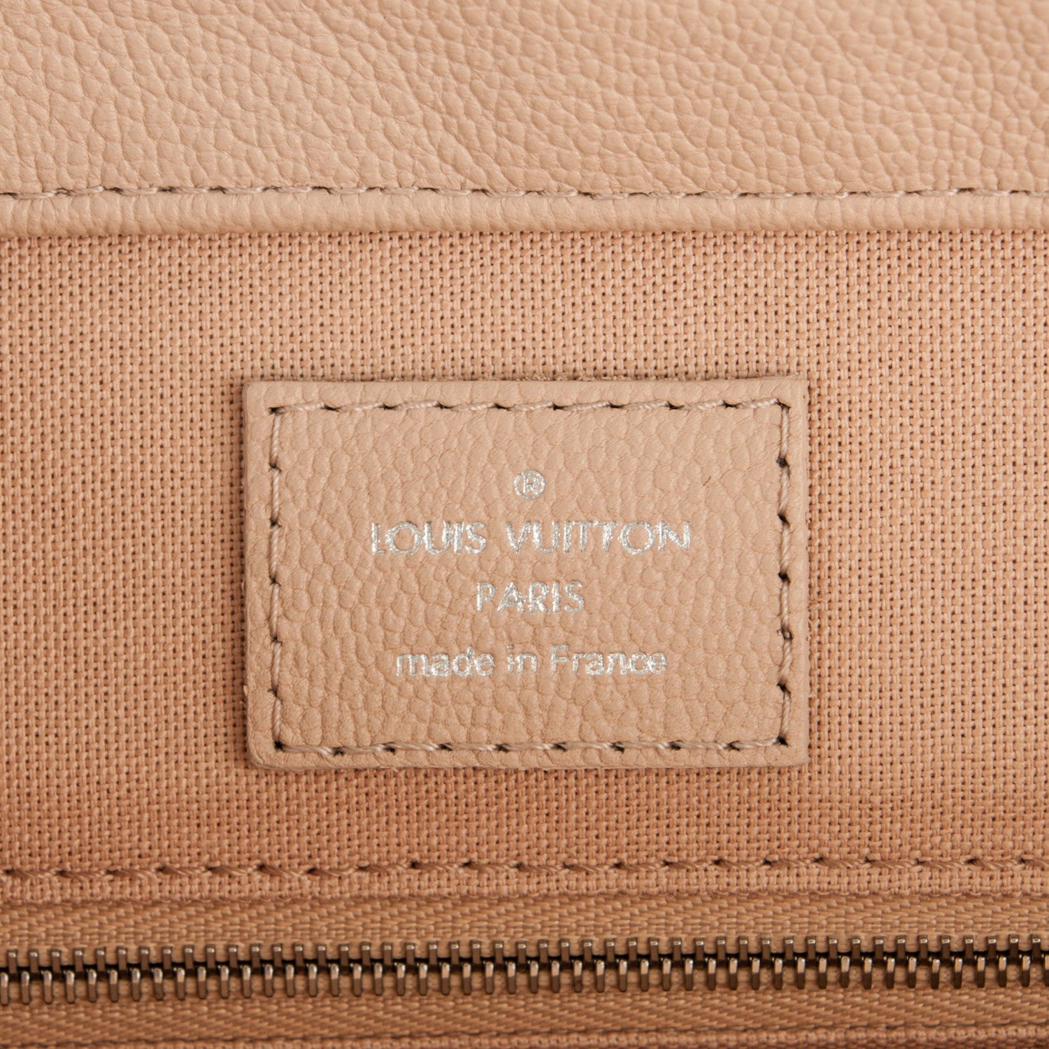 Louis Vuitton Epi Vaneau MM Dune 6 of 7