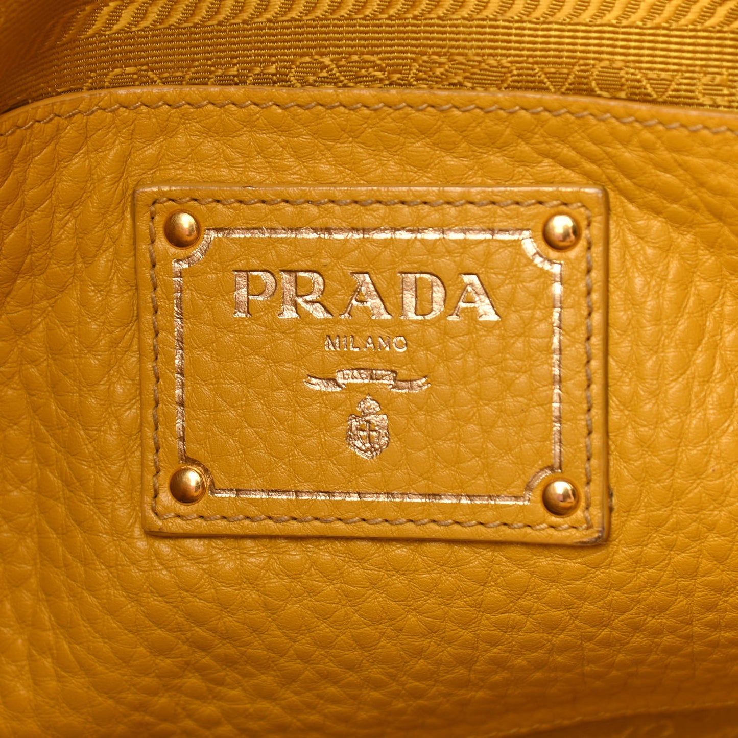 Vitello Daino Tote Mimosa