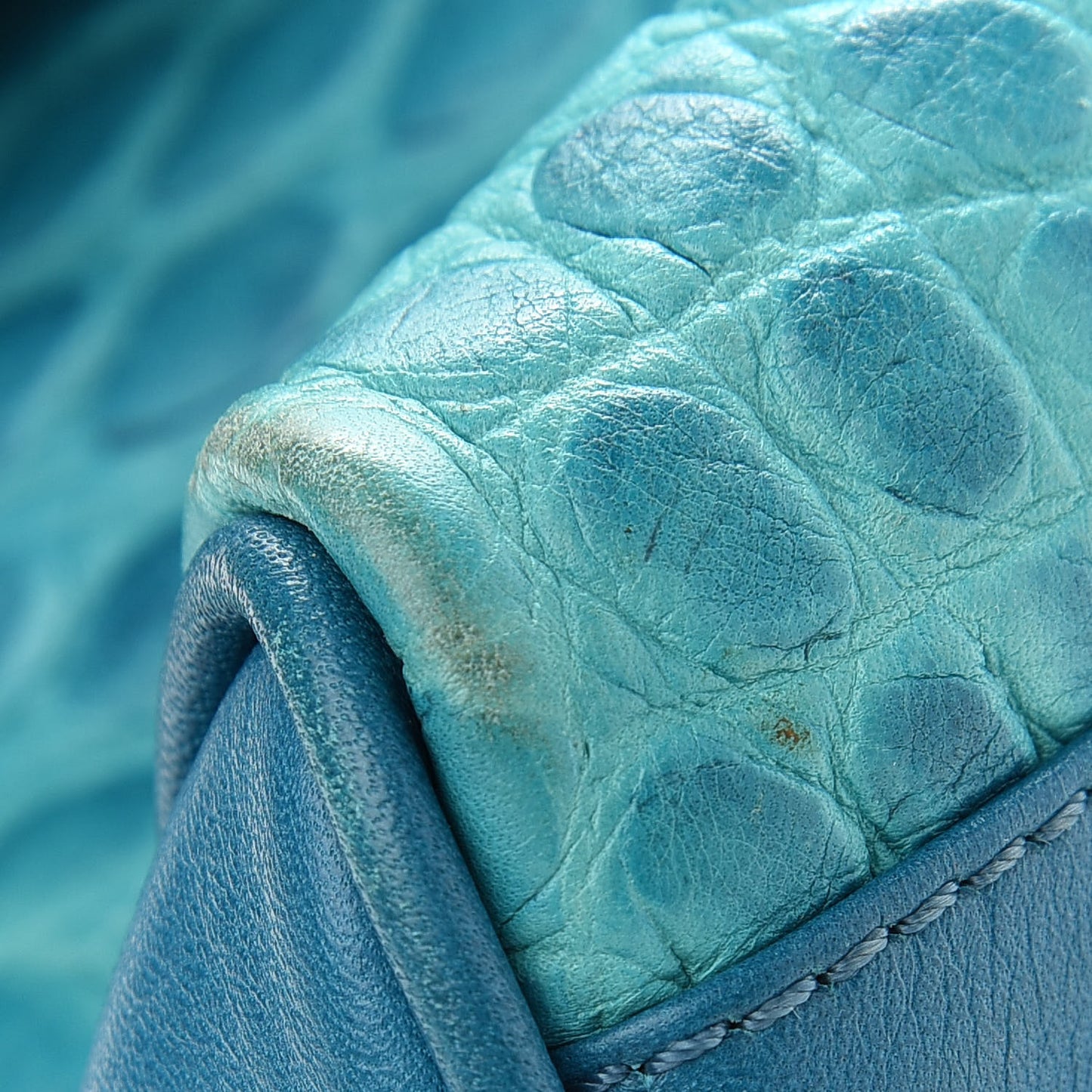 Calfskin Crocodile Embossed Shoulder Bag Blue