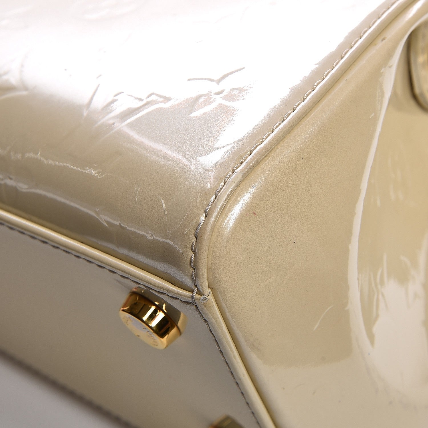 Louis Vuitton Vernis Brea MM Blanc Corail 13 of 15