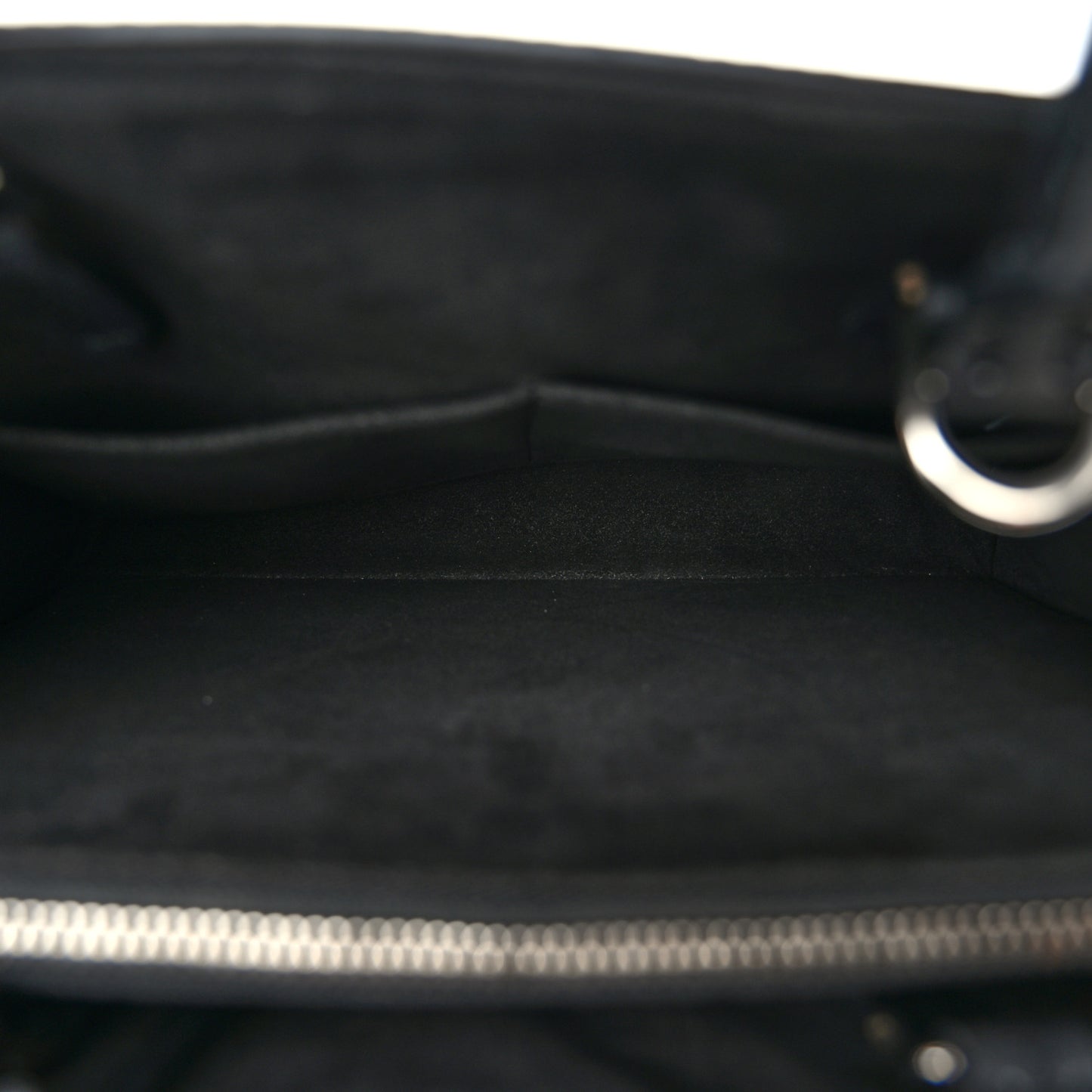 Epi Twist Tote Black