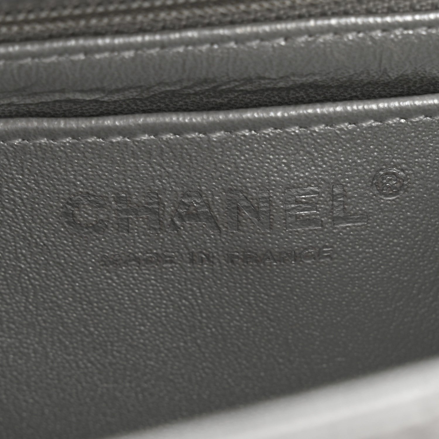 Chanel Metallic Grained Calfskin Quilted 2.55 Reissue Mini Flap Argent 6 of 11