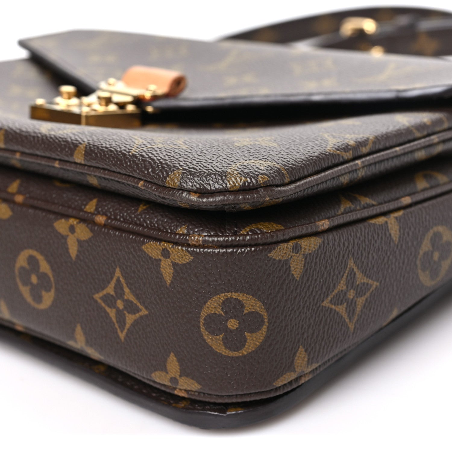 Louis Vuitton Monogram Pochette Metis 9 of 9