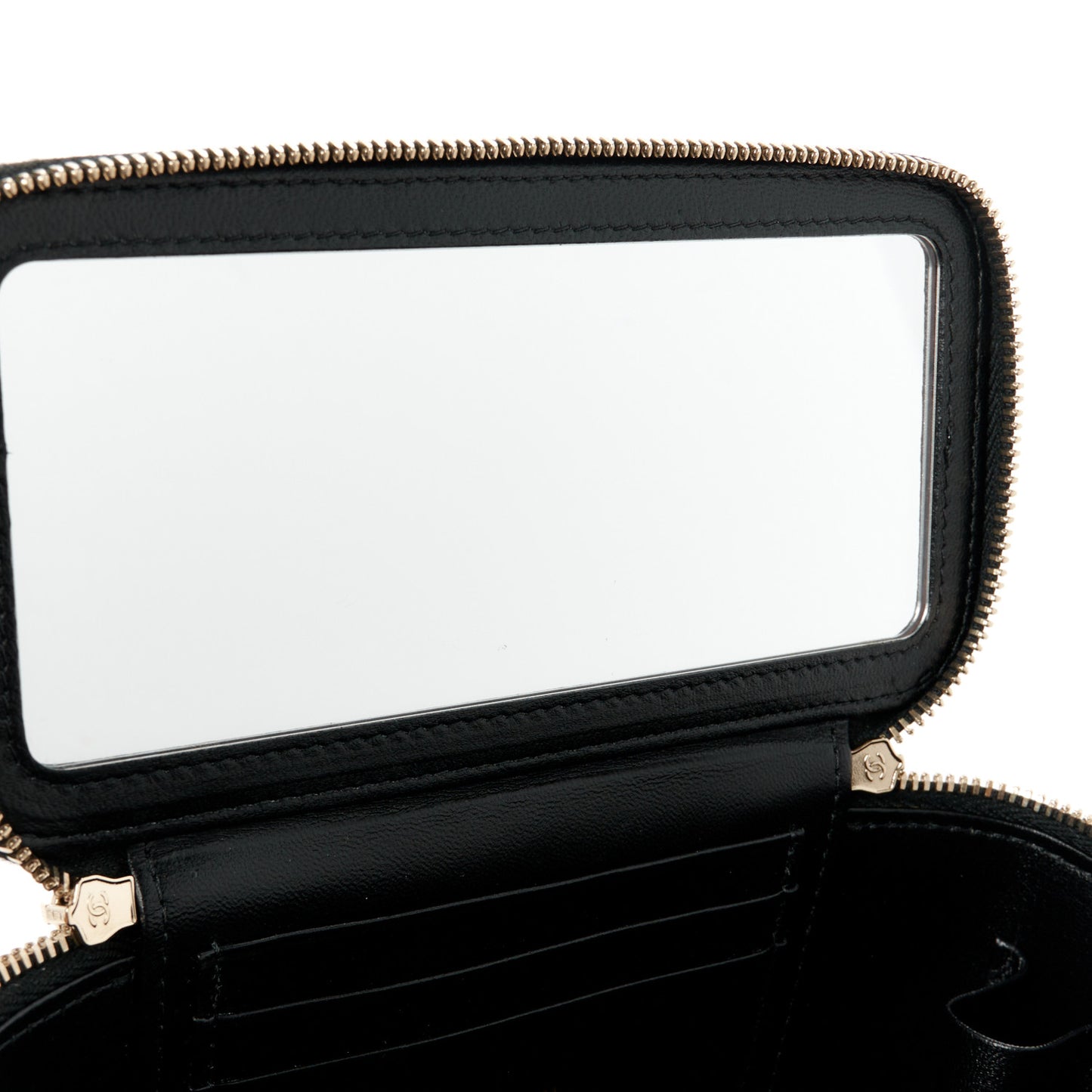 Lambskin Quilted Metal Small Top Handle Vanity Case With Chain Black
