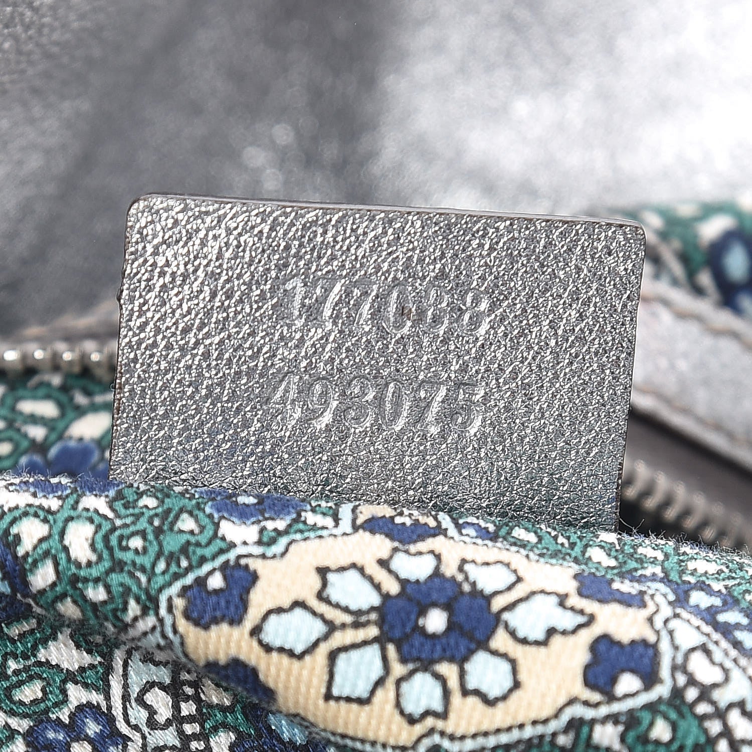 Gucci Metallic Calfskin Large Indy Top Handle Hobo Silver 7 of 14