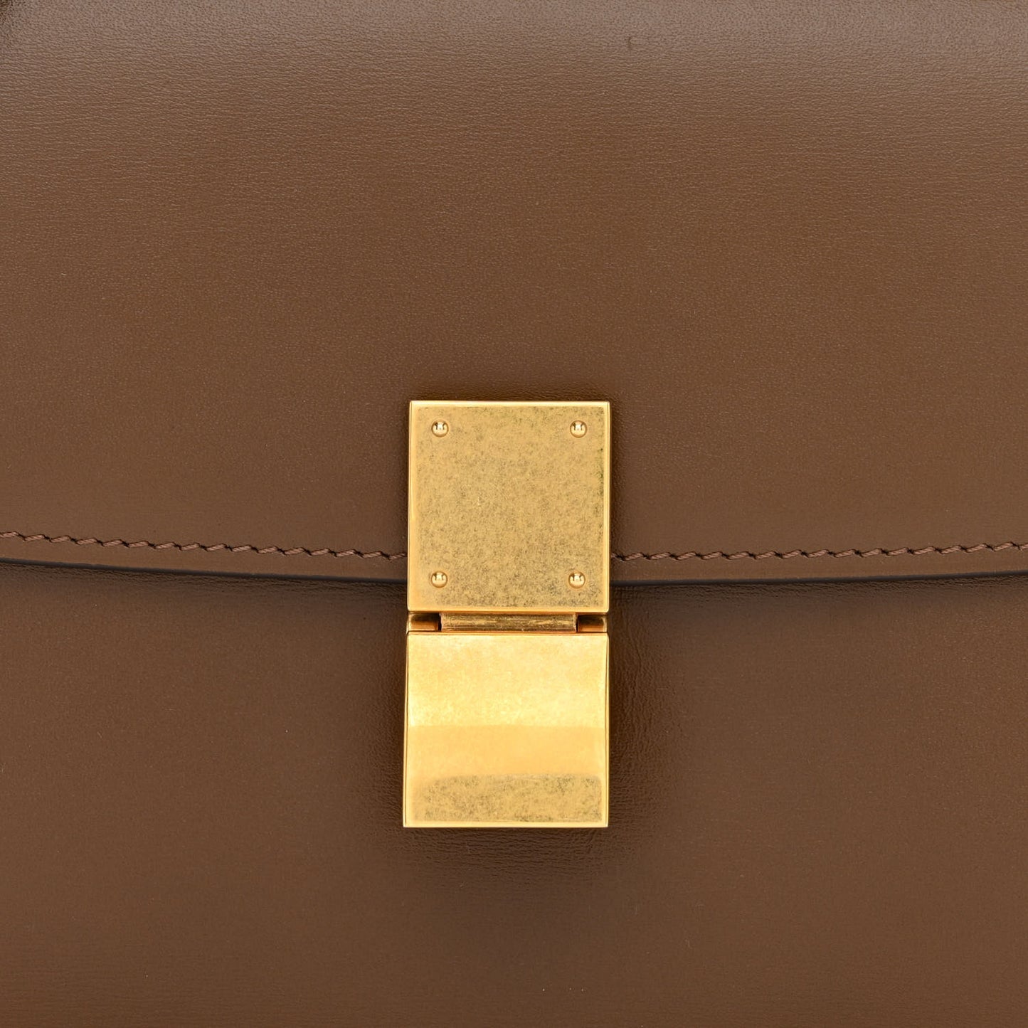 Box Calfskin Teen Classic Box Flap Bag Camel