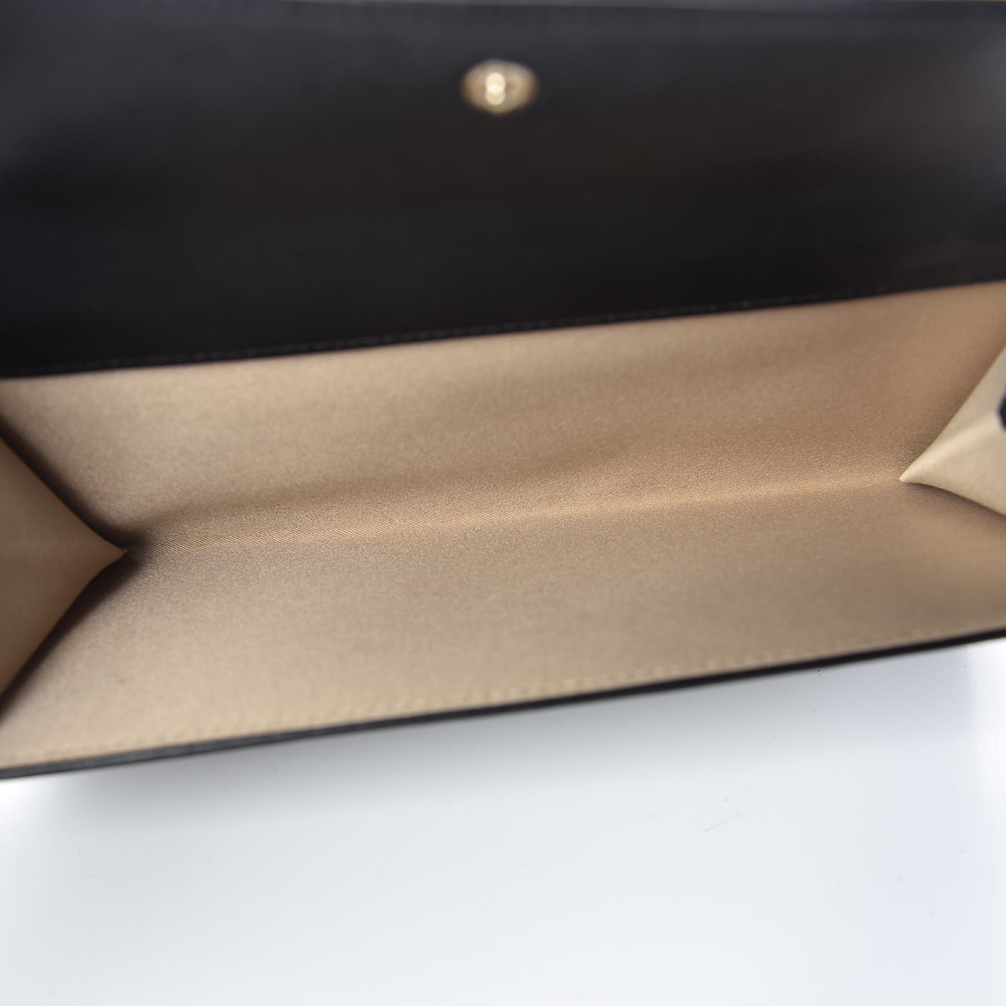Lambskin Camellia Embossed Long Double Wallet Black