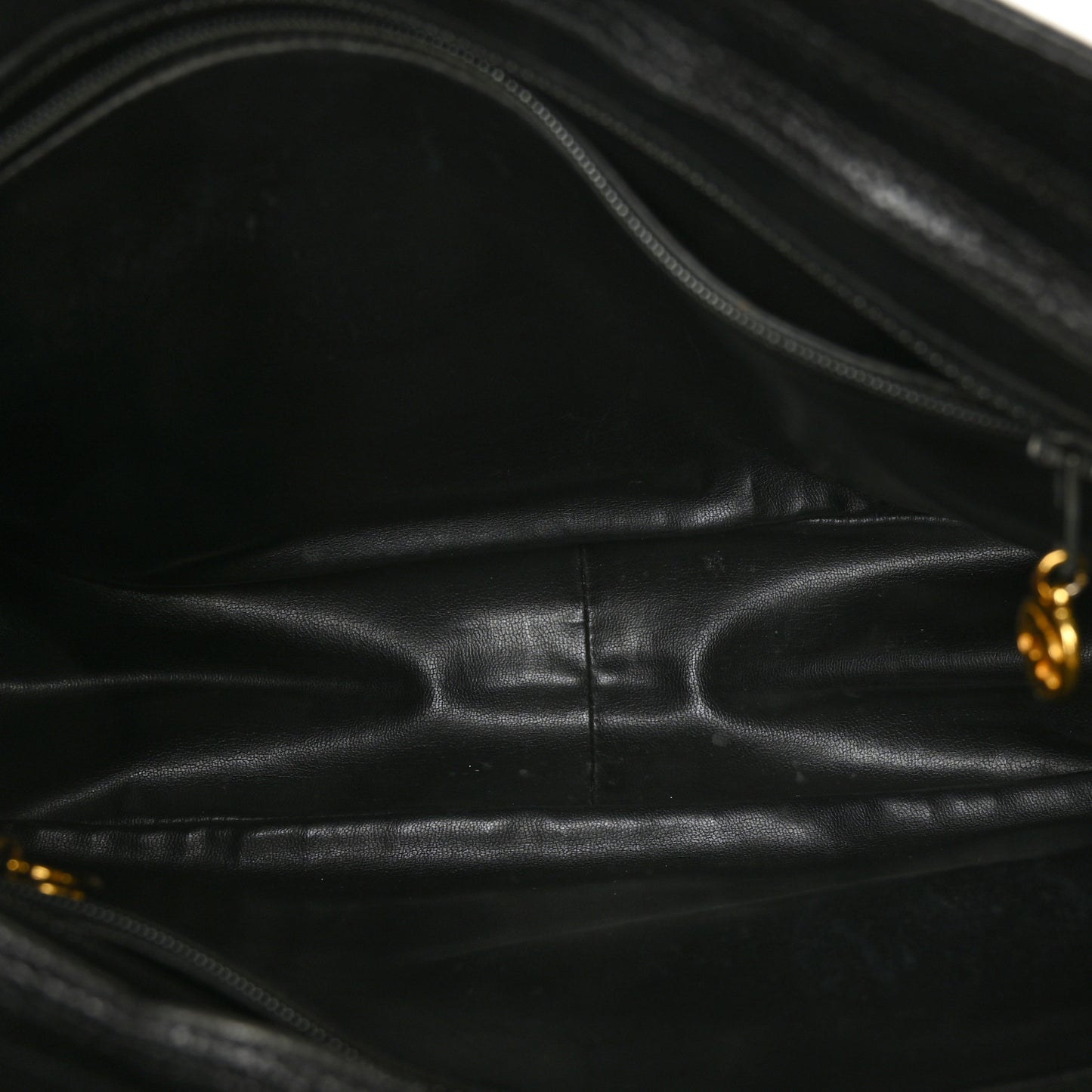 Caviar CC Shoulder Bag Black