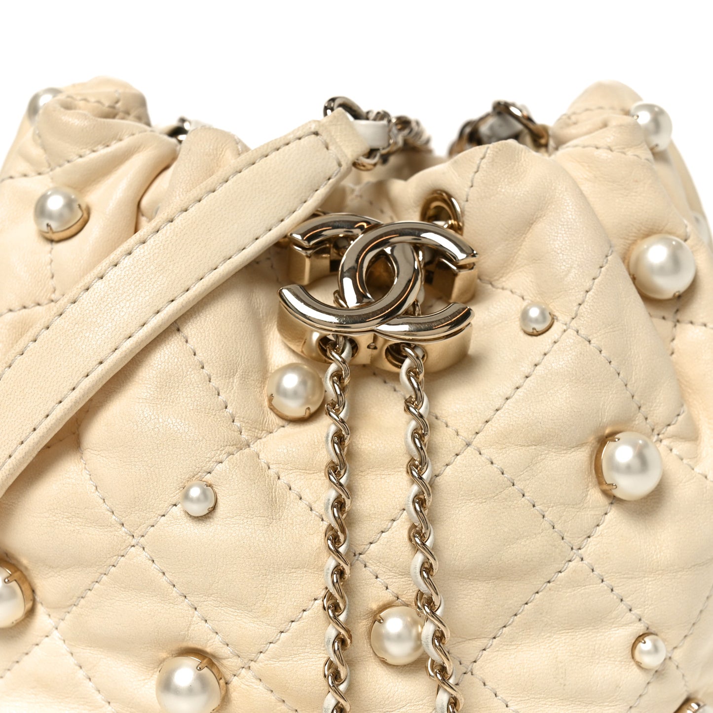 Lambskin Quilted Pearl Mini About Pearls Drawstring Bag White
