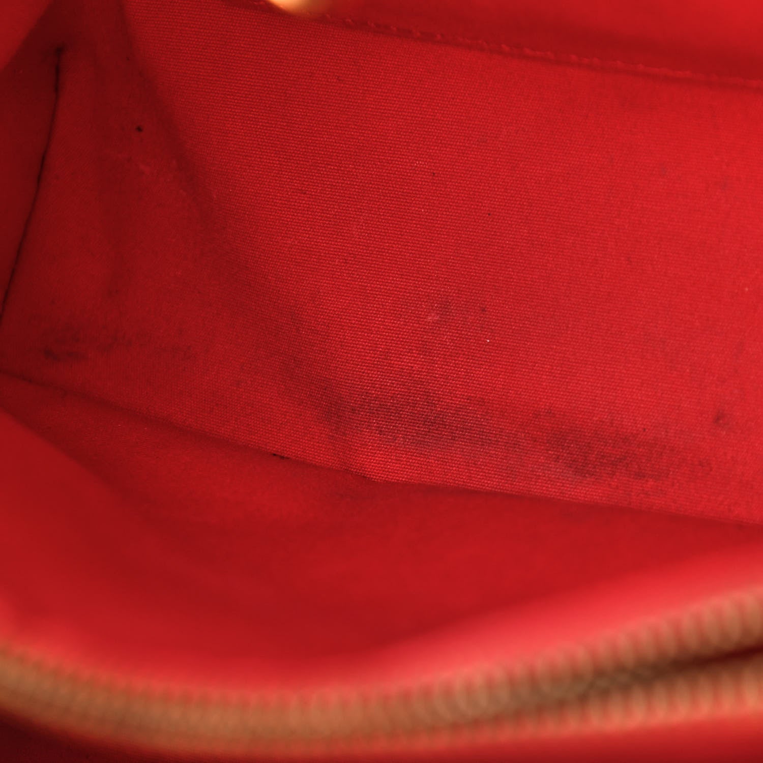 Louis Vuitton Vernis Montaigne MM Cherry 16 of 16