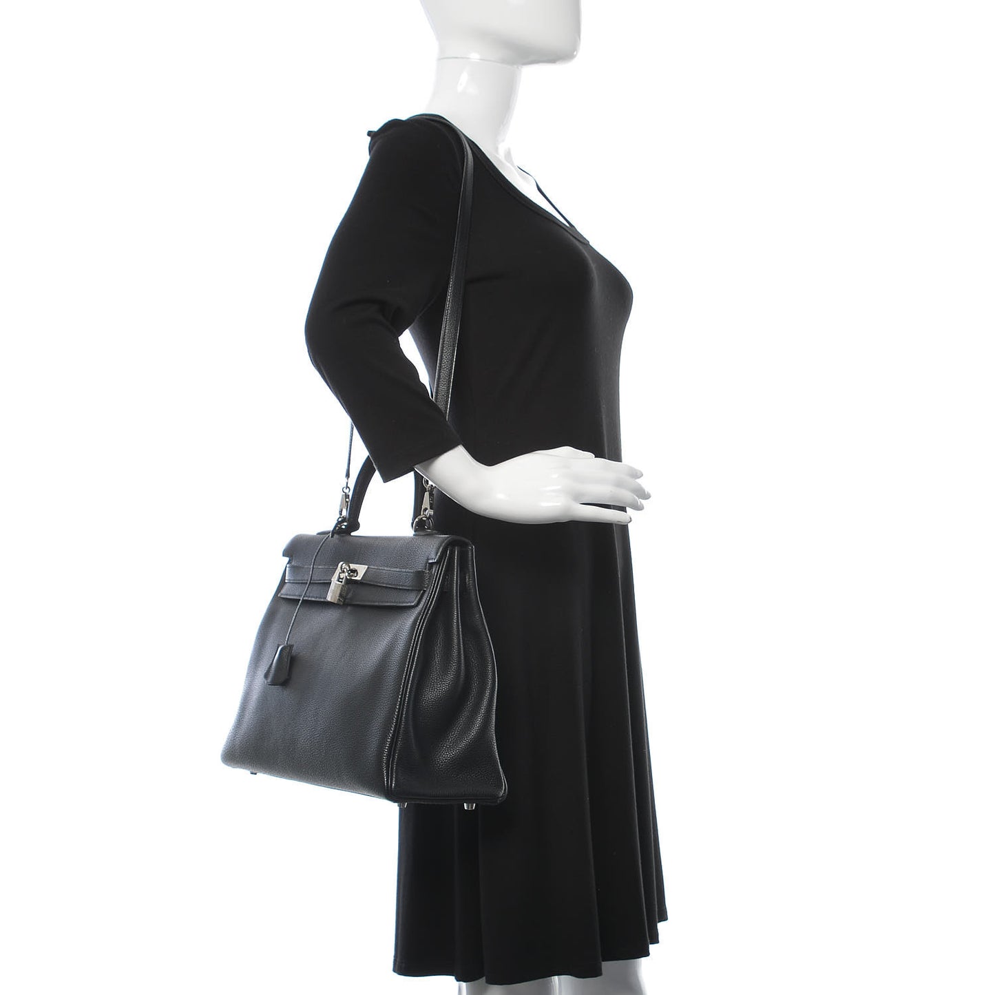 Togo Kelly Retourne 35 Black