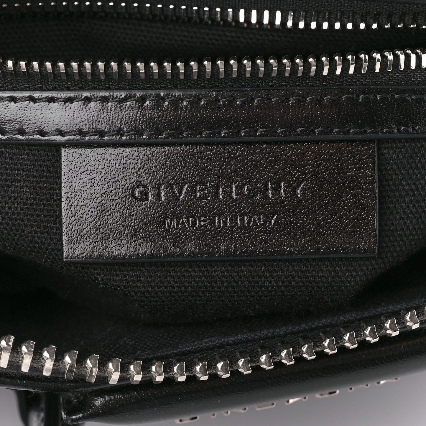 Shiny Lord Calfskin Mini Antigona Black