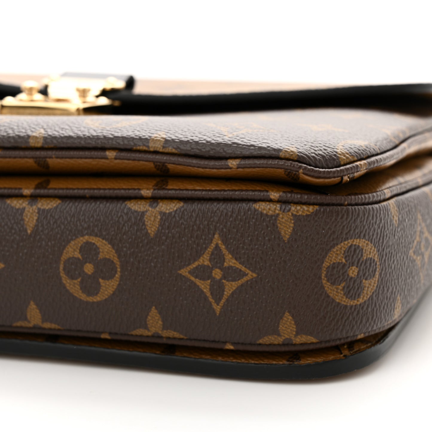 Reverse Monogram Pochette Metis