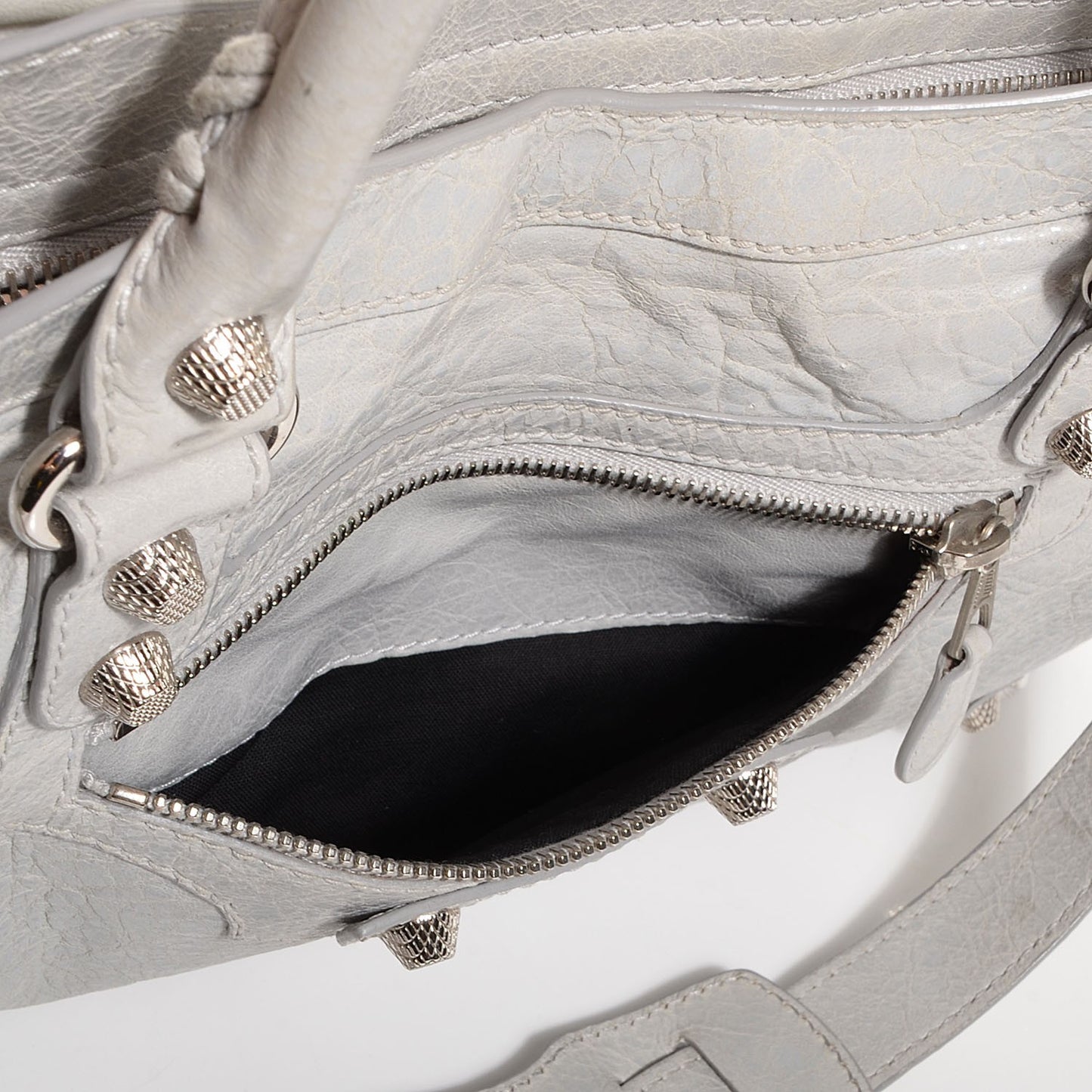 Agneau Giant 12 Silver Hardware City Gris Ciment