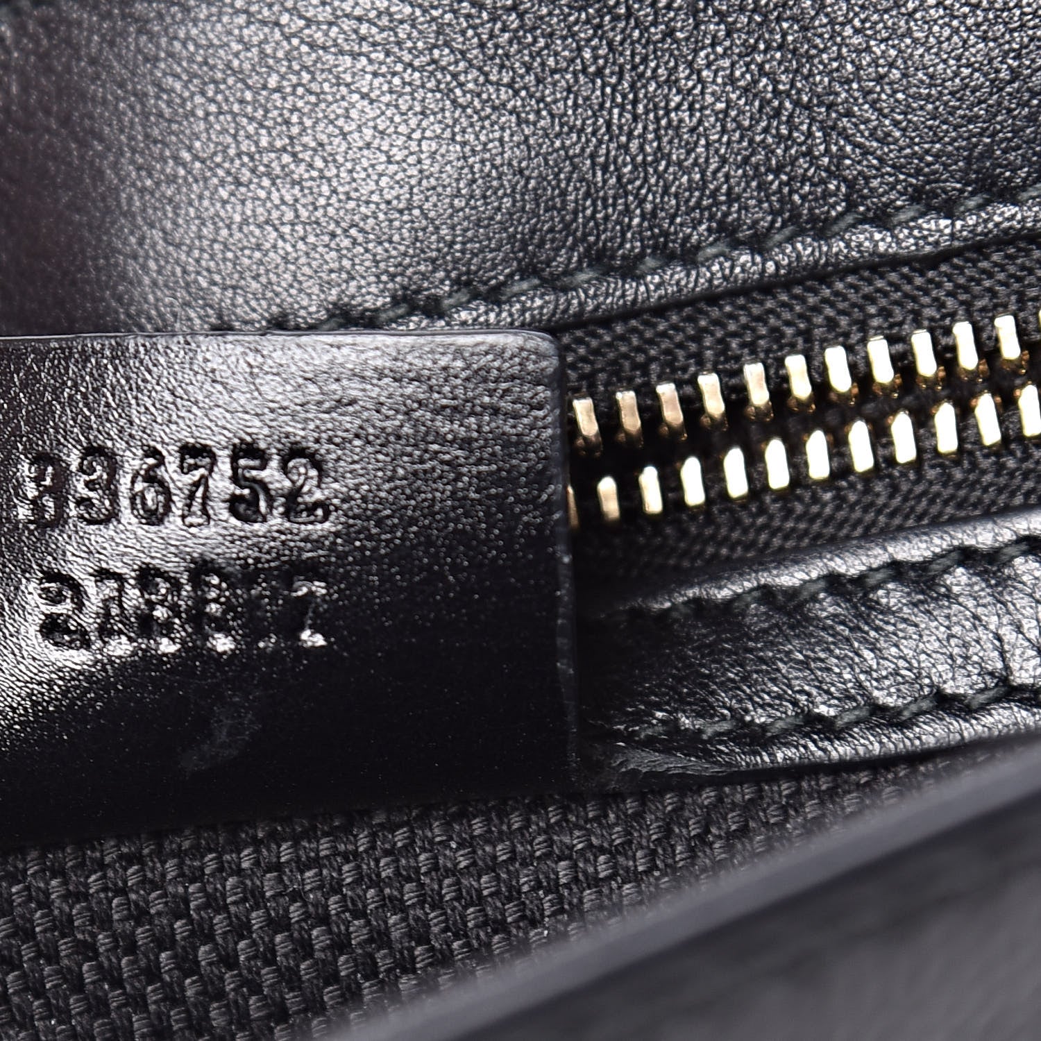 Gucci Patent Medium Soho Flap Crossbody Black 7 of 11