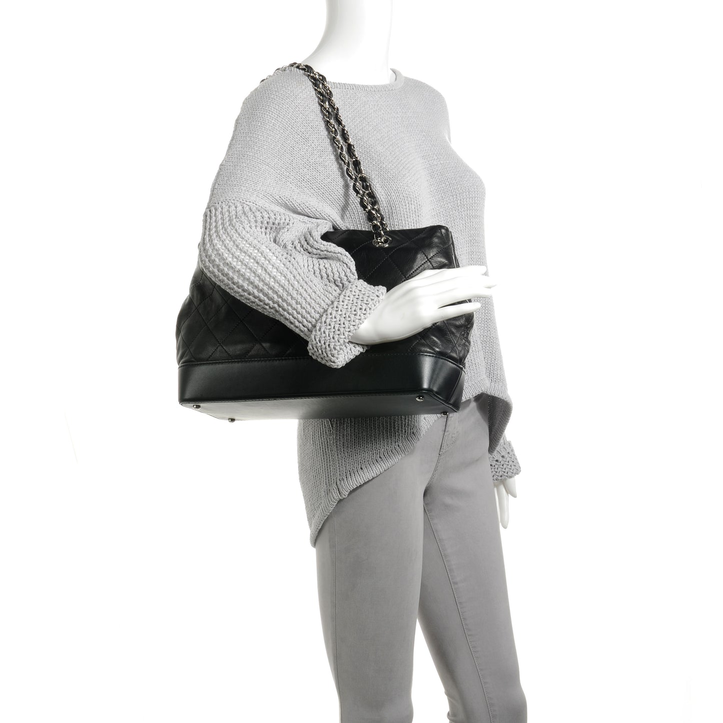 Leather VIP Medium Shopping Tote Black