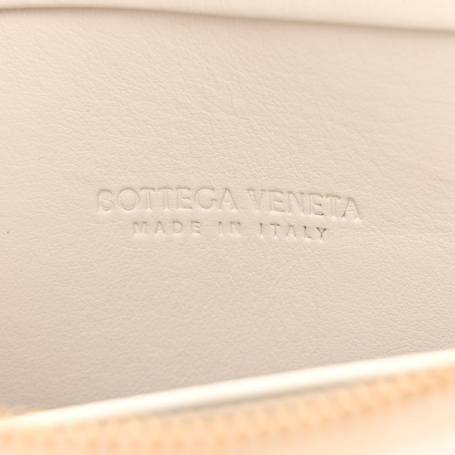 Nappa Maxi Intreccio Exploded Shoulder Bag Chalk
