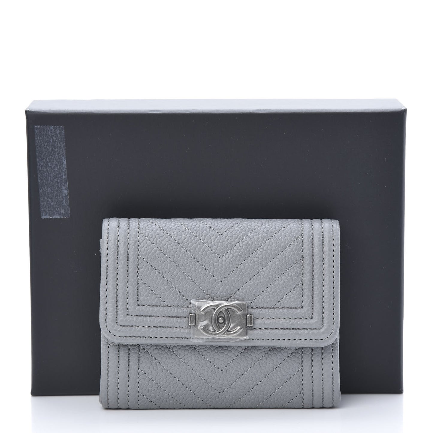 Caviar Chevron Quilted Boy Flap Card Holder Grey