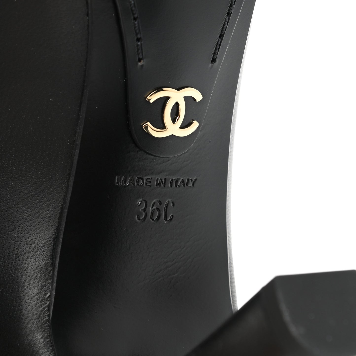 Lambskin Cap Toe CC Pumps 36 Black