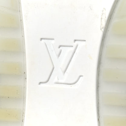 Louis Vuitton Technical Mesh Metallic Monogram Mens Run Away Sneakers 9 White 7 of 8