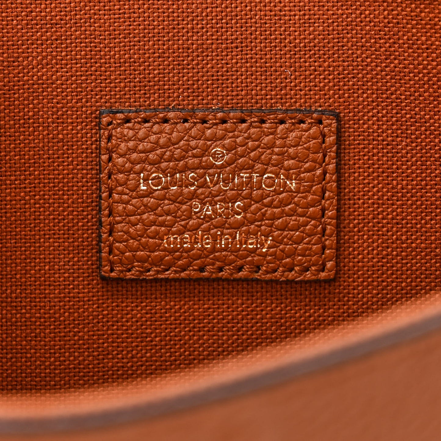 Empreinte Pochette Felicie Chain Wallet Cognac