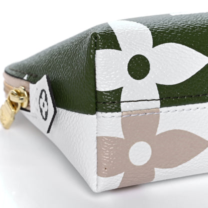 Louis Vuitton Monogram Giant Cosmetic Pouch Kaki 9 of 10