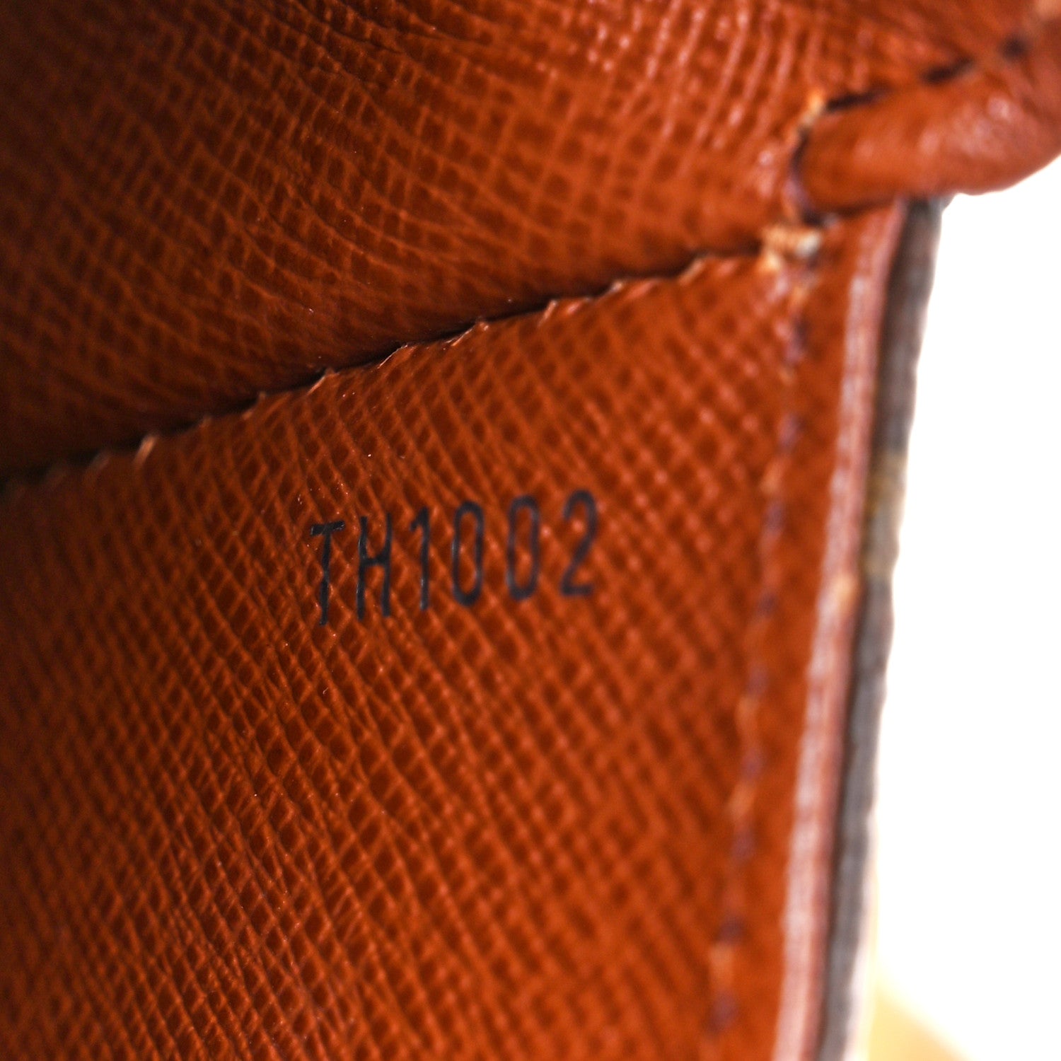 Louis Vuitton Monogram Saint Cloud GM 7 of 11