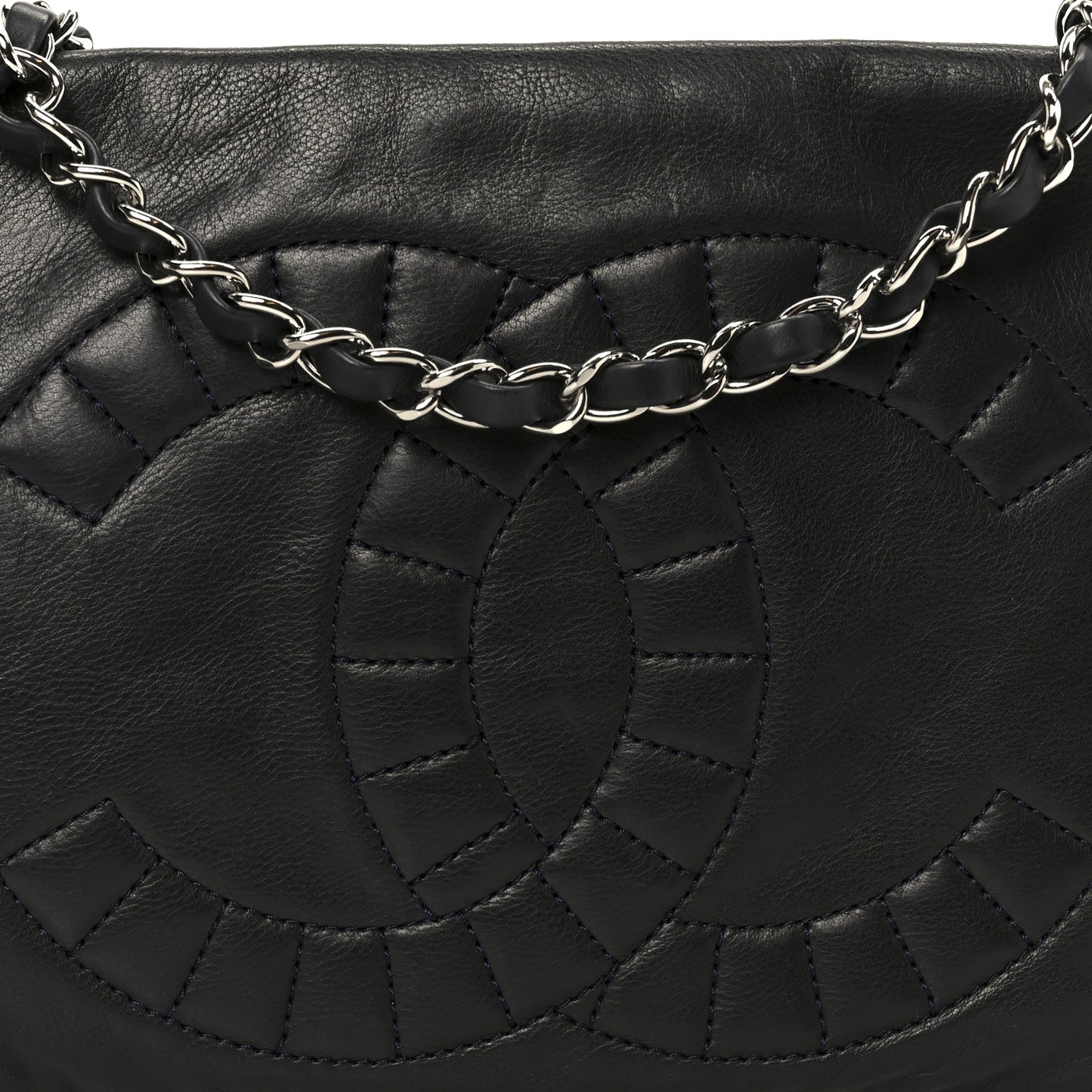 Calfskin On the Bund Pochette Black