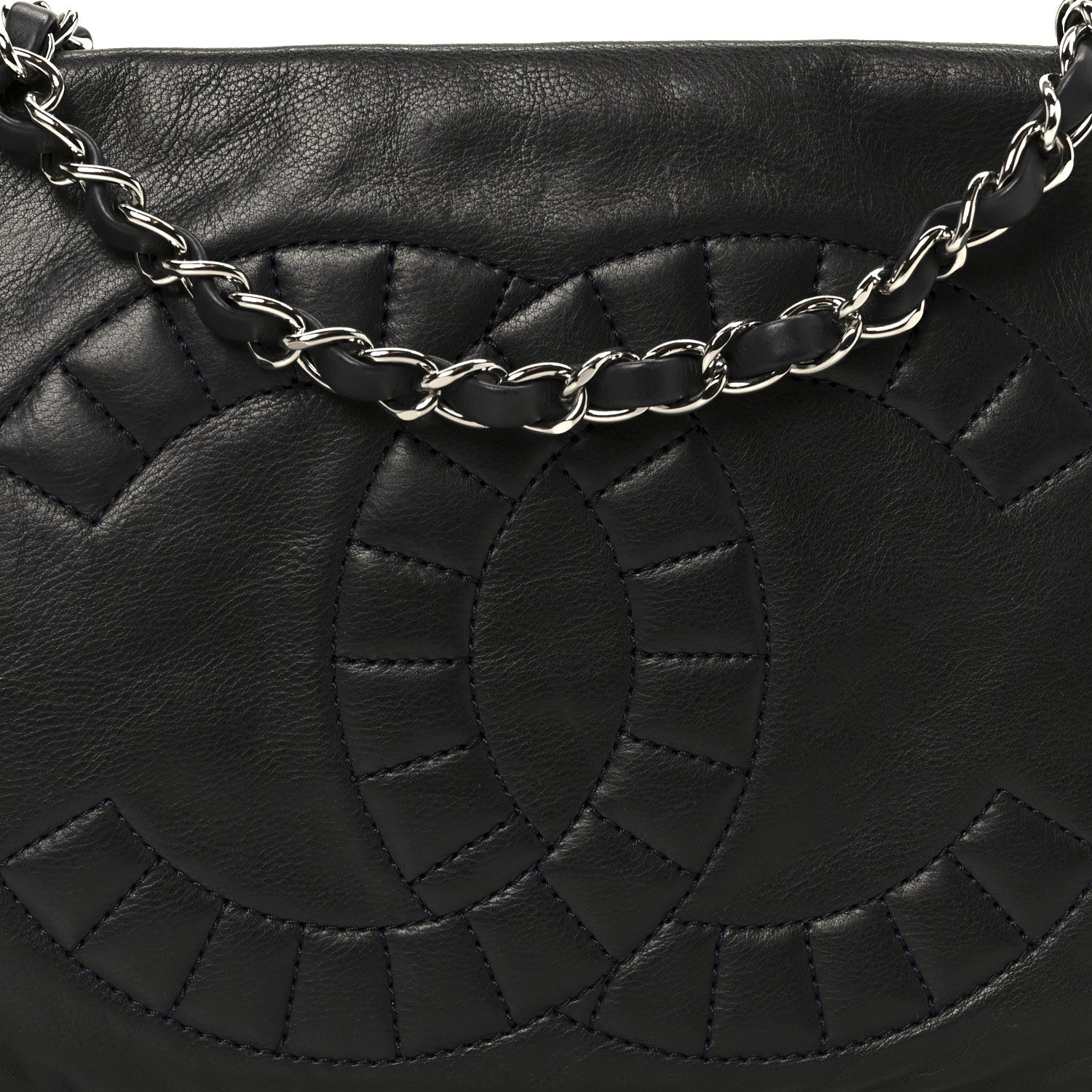 Chanel Calfskin On the Bund Pochette Black 8 of 10
