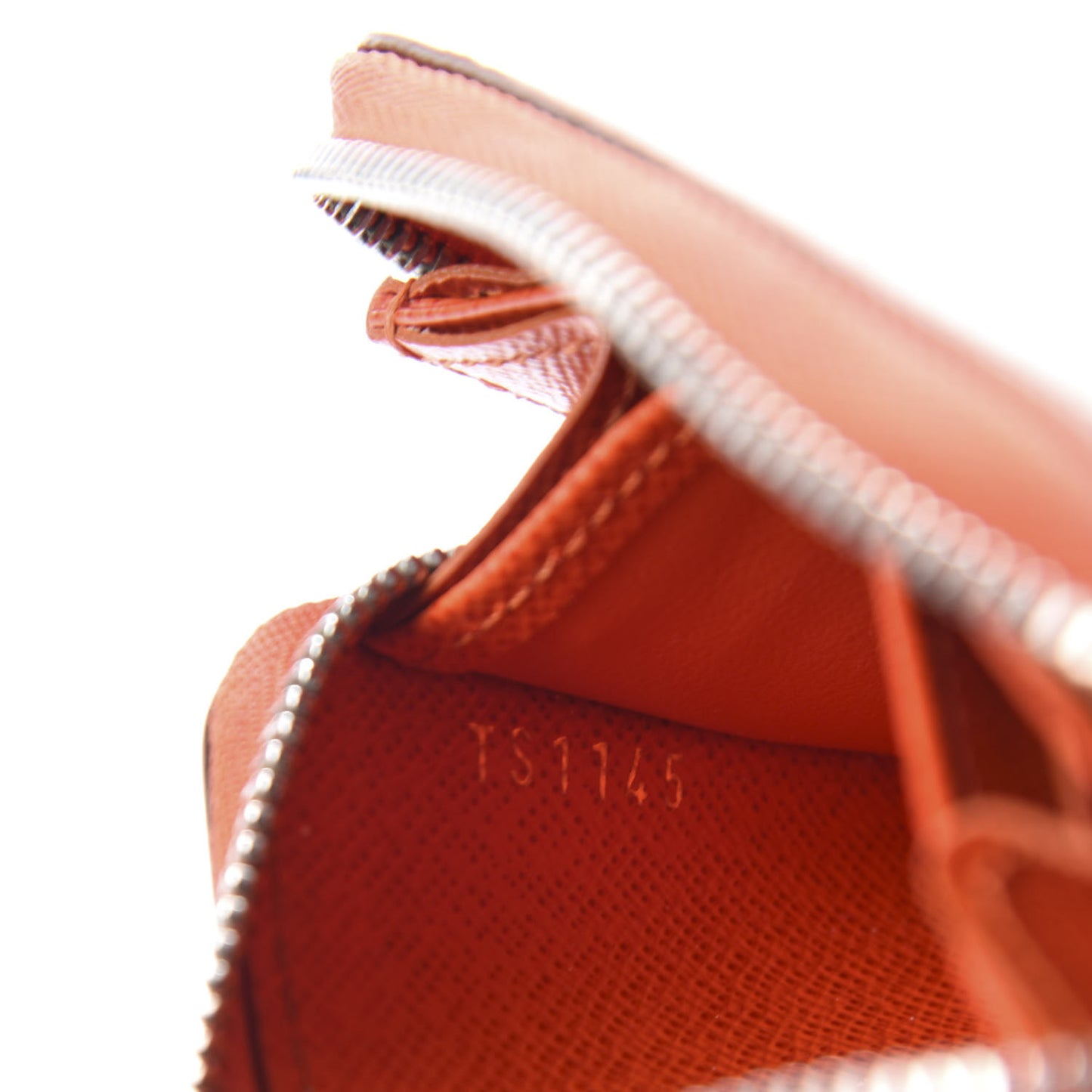 Epi Zippy Coin Purse Piment