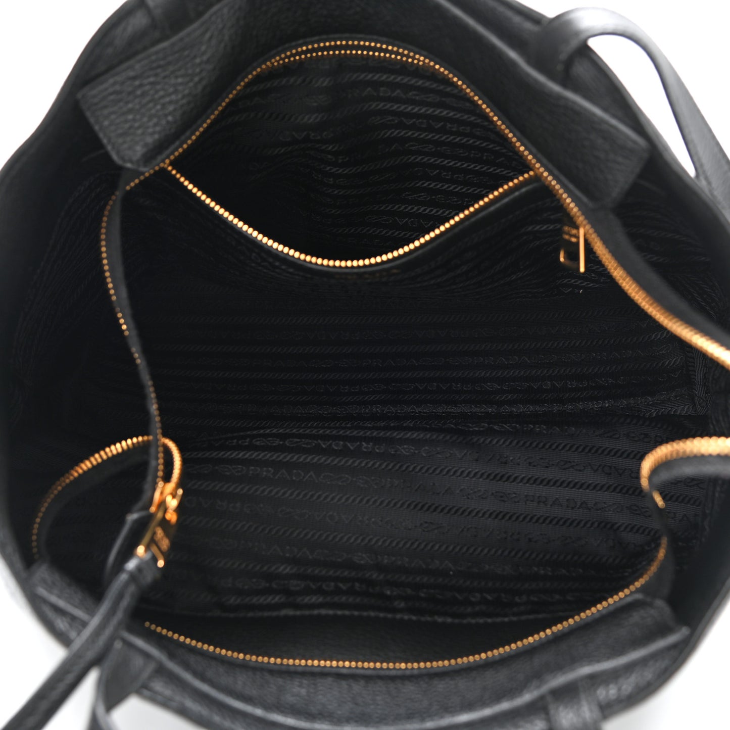 Vitello Daino Pocket Shopping Tote Black