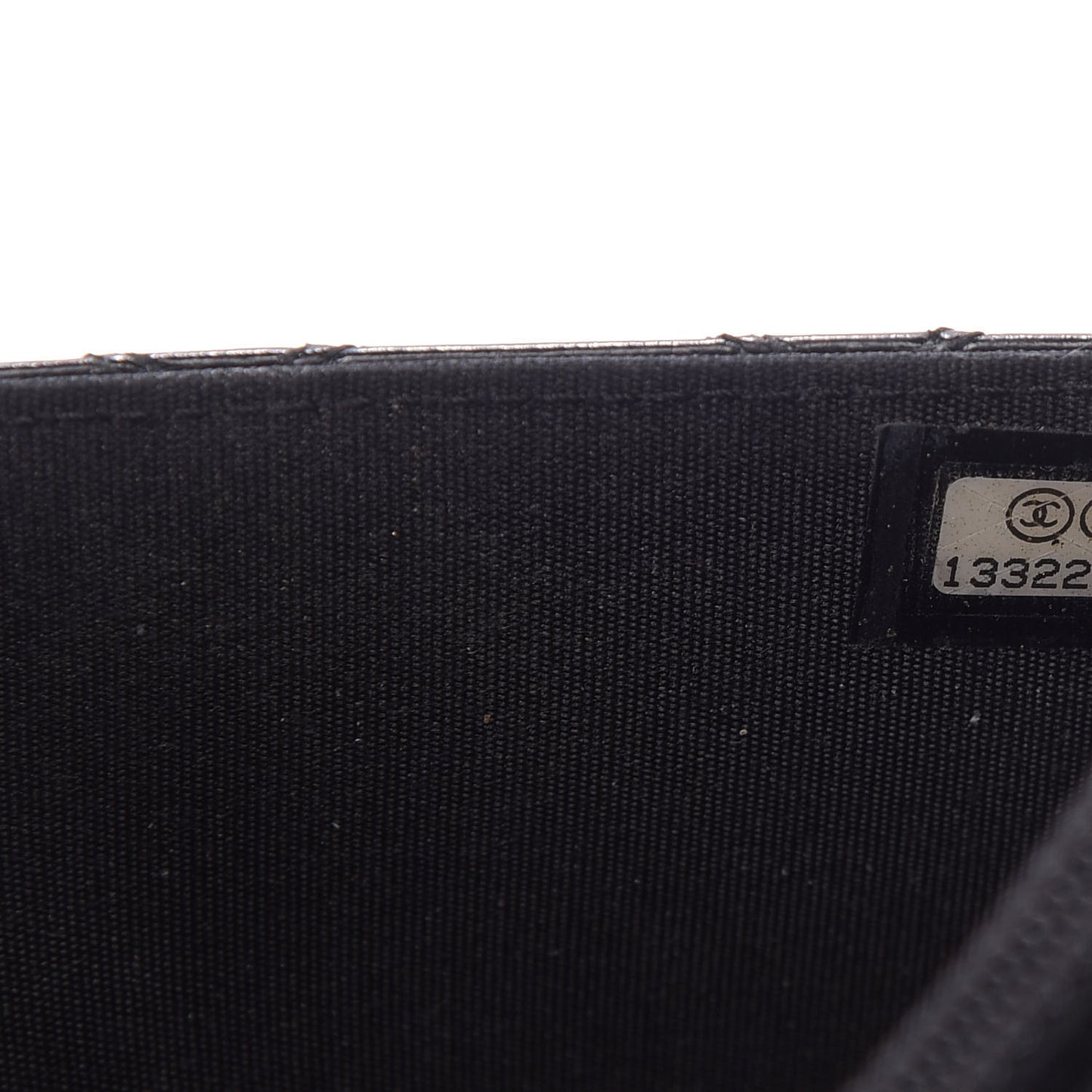 Lambskin Diamond Stitched Wallet On Chain WOC Black