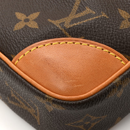 Louis Vuitton Monogram Danube 21 14 of 17