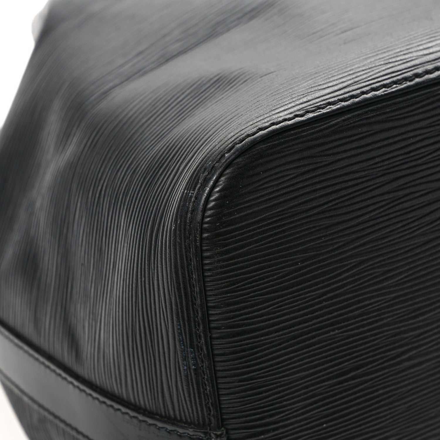 Louis Vuitton Epi Noe Black 10 of 15
