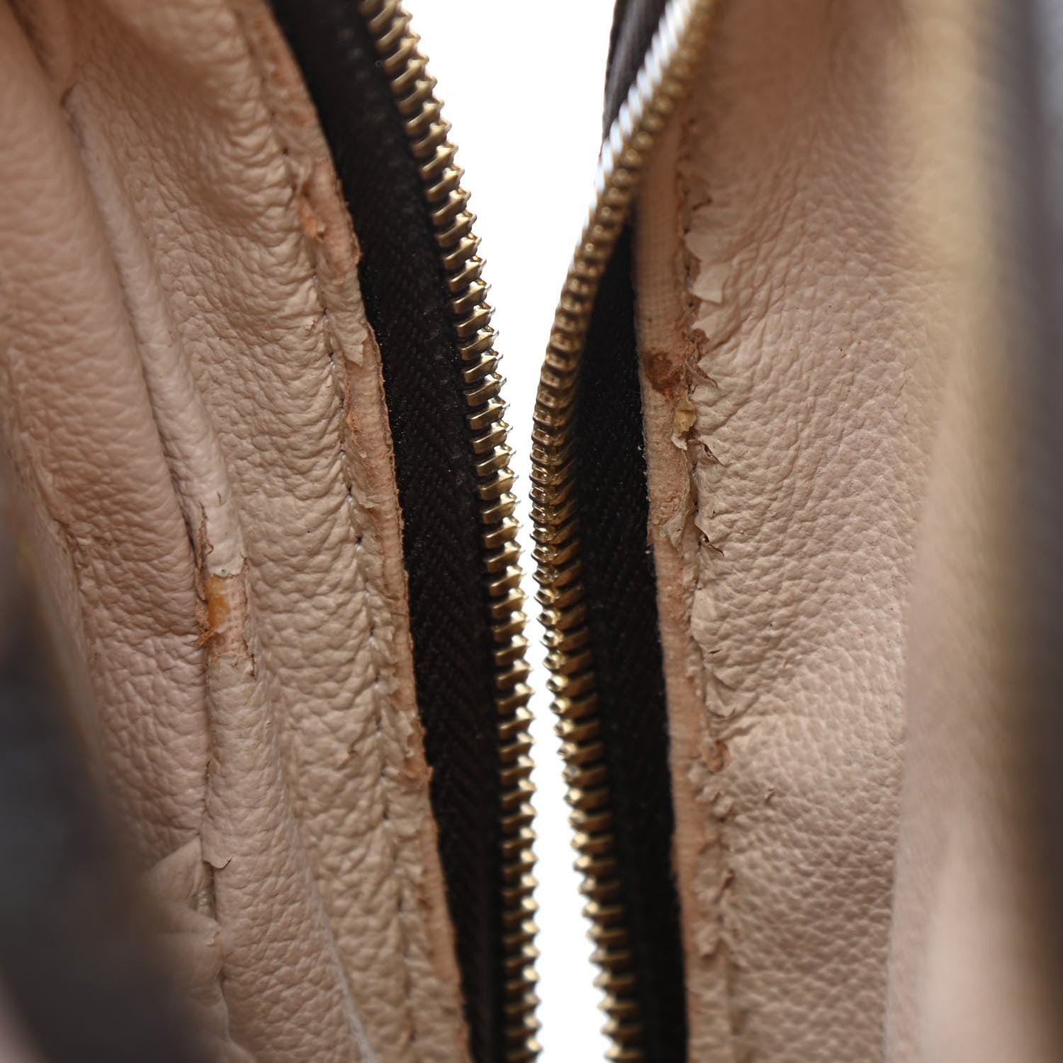Louis Vuitton Monogram Spontini 7 of 9