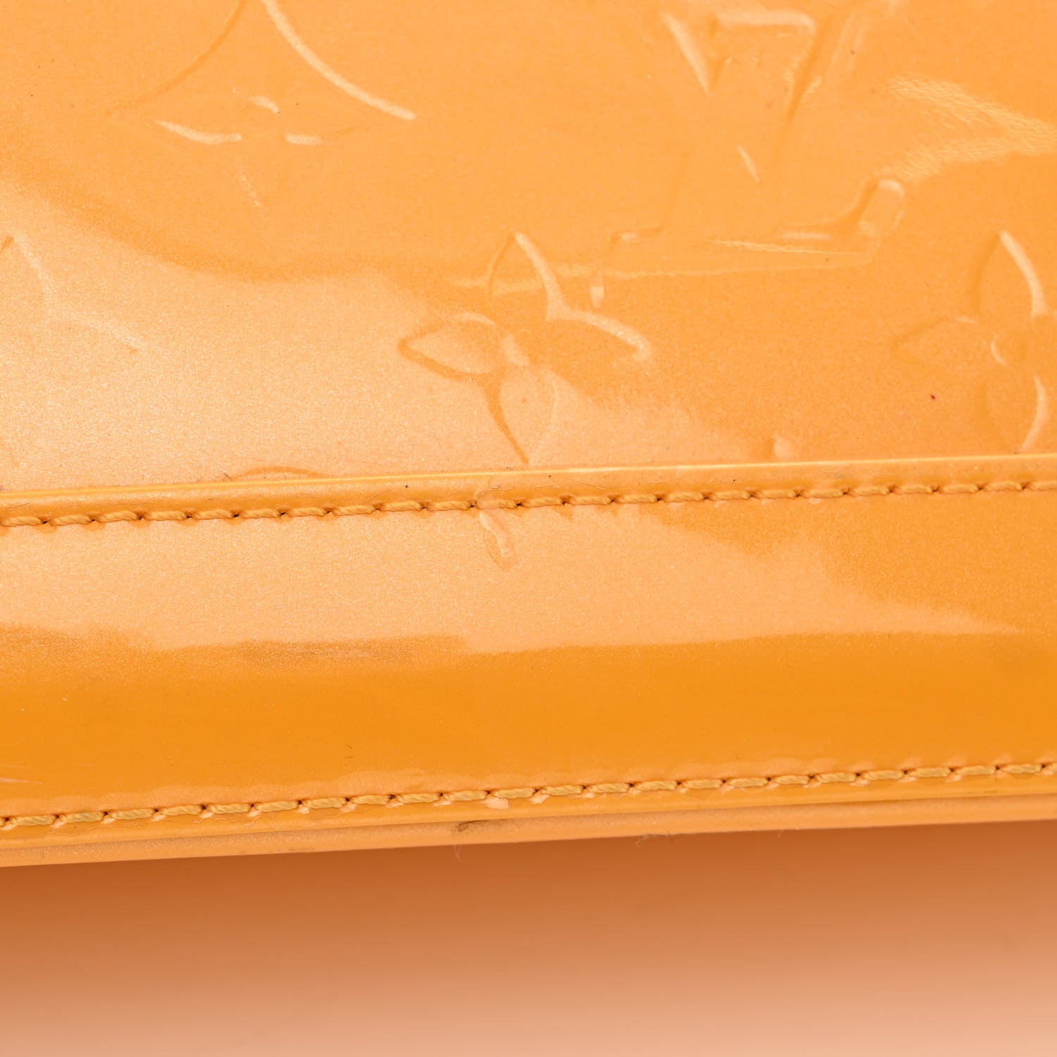 Louis Vuitton Vernis Alma BB Jaune Passion 10 of 20