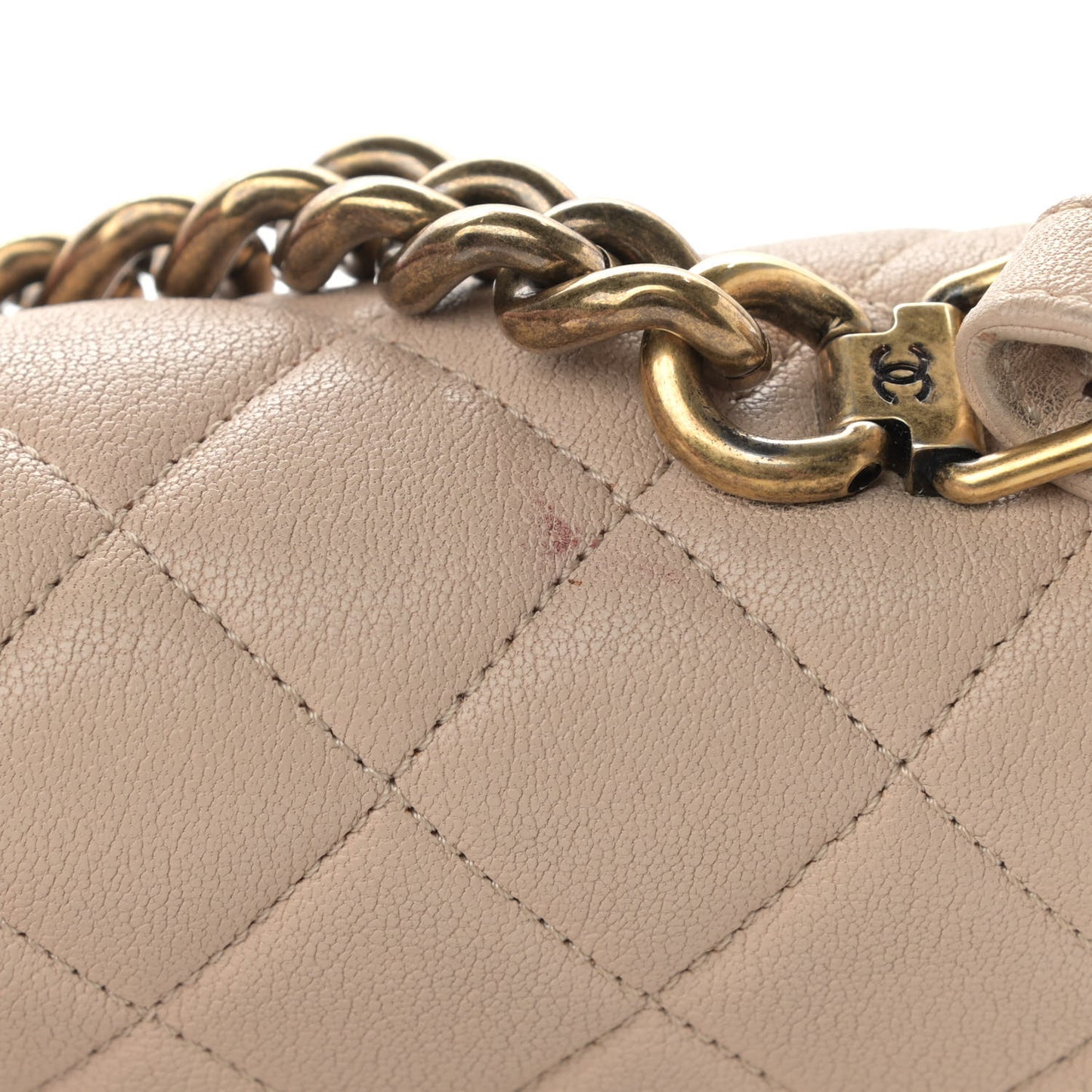 Shiny Sheepskin Quilted Small Trapezio Flap Beige