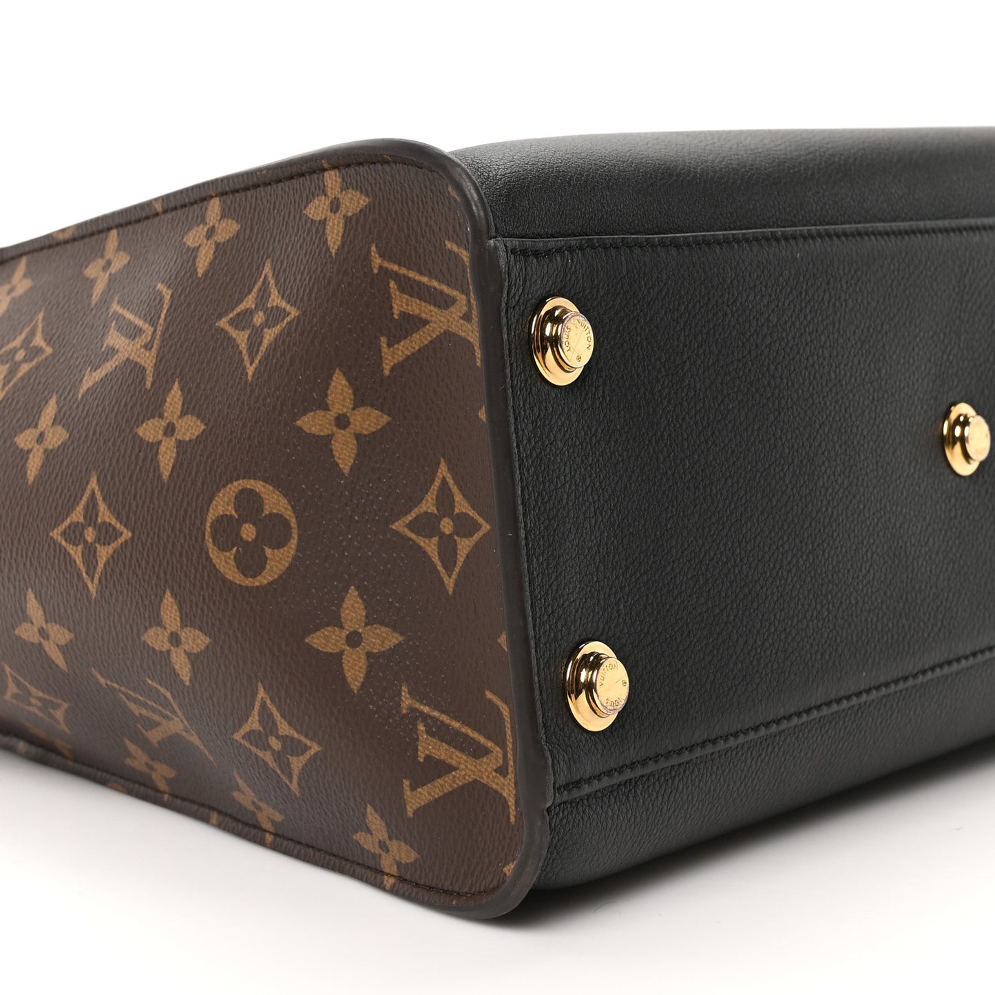 Calfskin Monogram On My Side MM Black