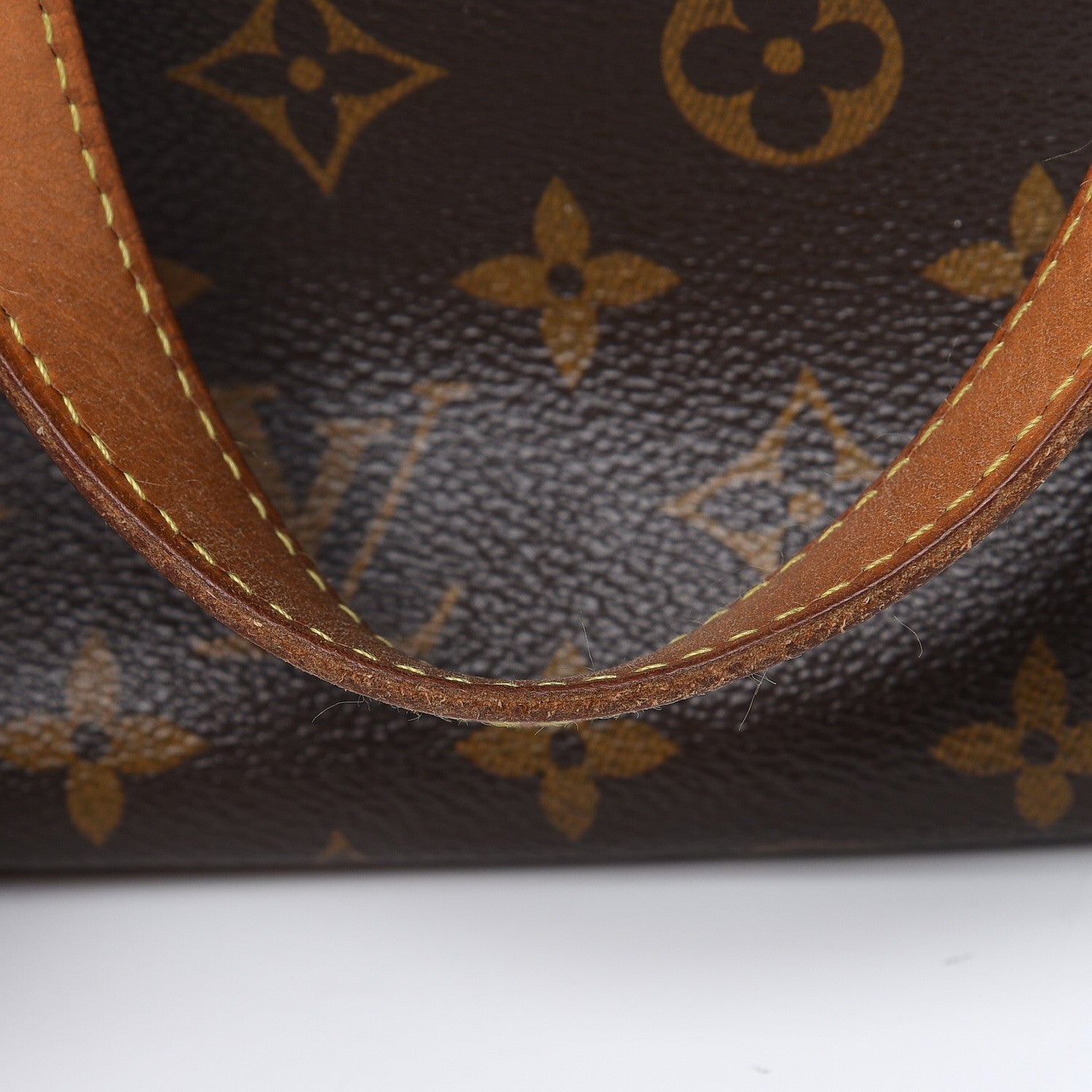 Louis Vuitton Monogram Batignolles Vertical 16 of 18