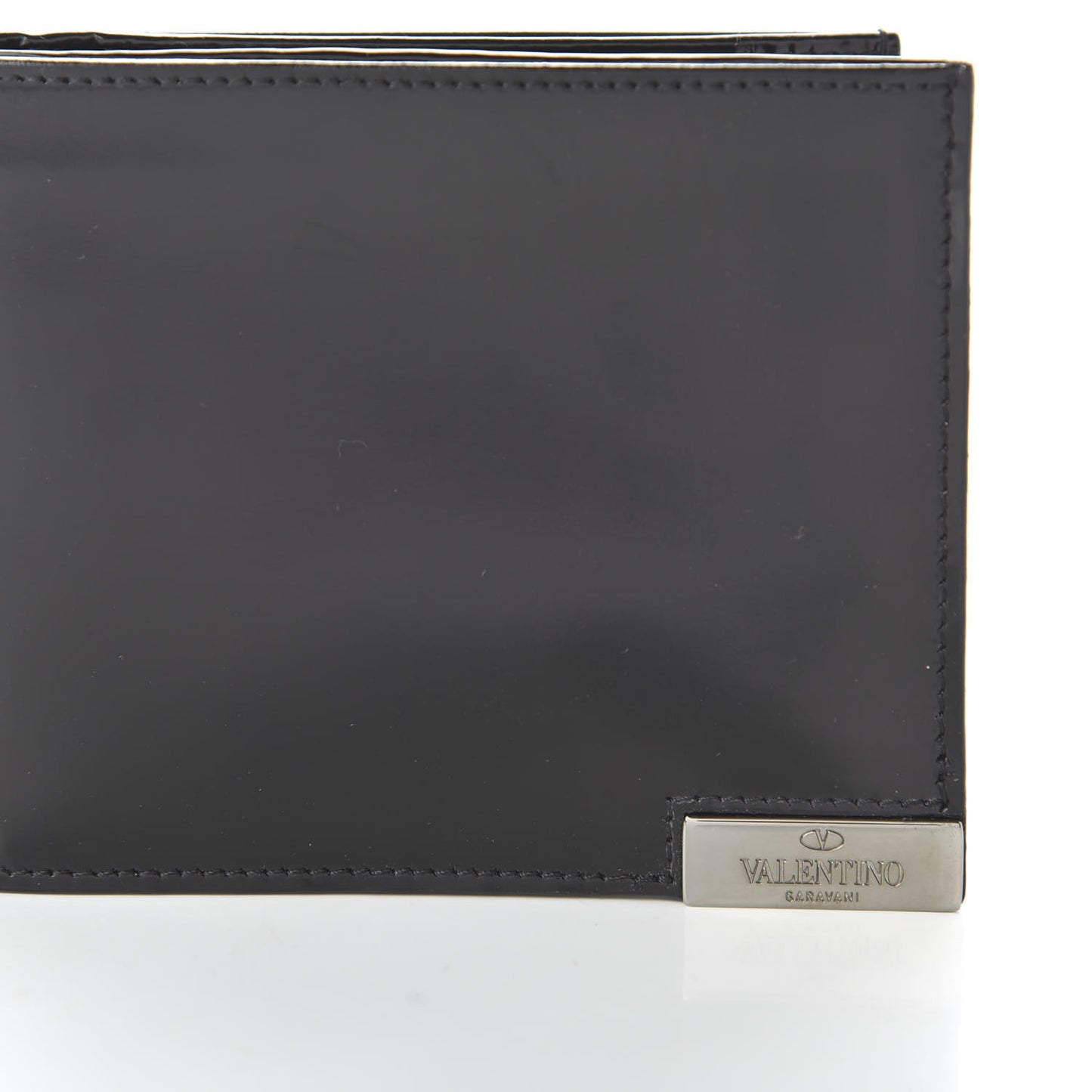 Smooth Calfskin Bi-Fold Wallet Black