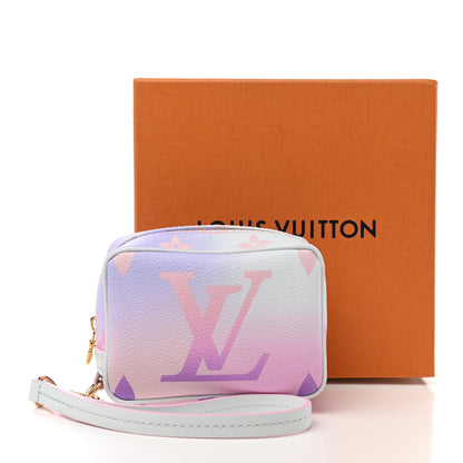 Louis Vuitton Monogram Giant Spring In The City Wapity Case Sunrise Pastel 6 of 6