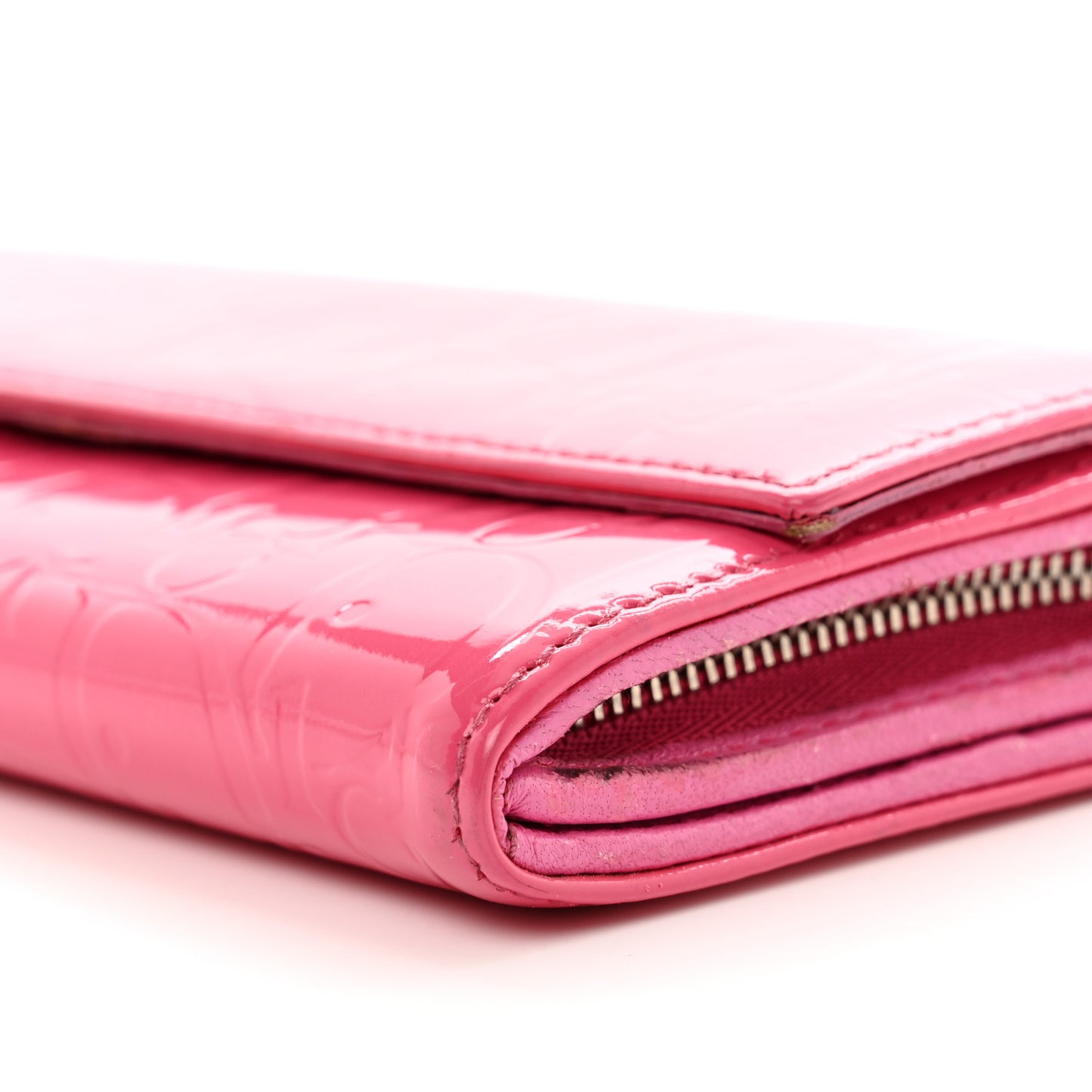 Patent Ultimate Rendez-vous Chain Wallet Fuchsia