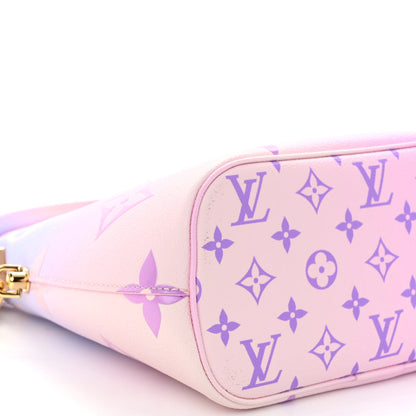 Louis Vuitton Monogram Giant Spring In The City Marshmallow Hobo PM Sunrise Pastel 8 of 9
