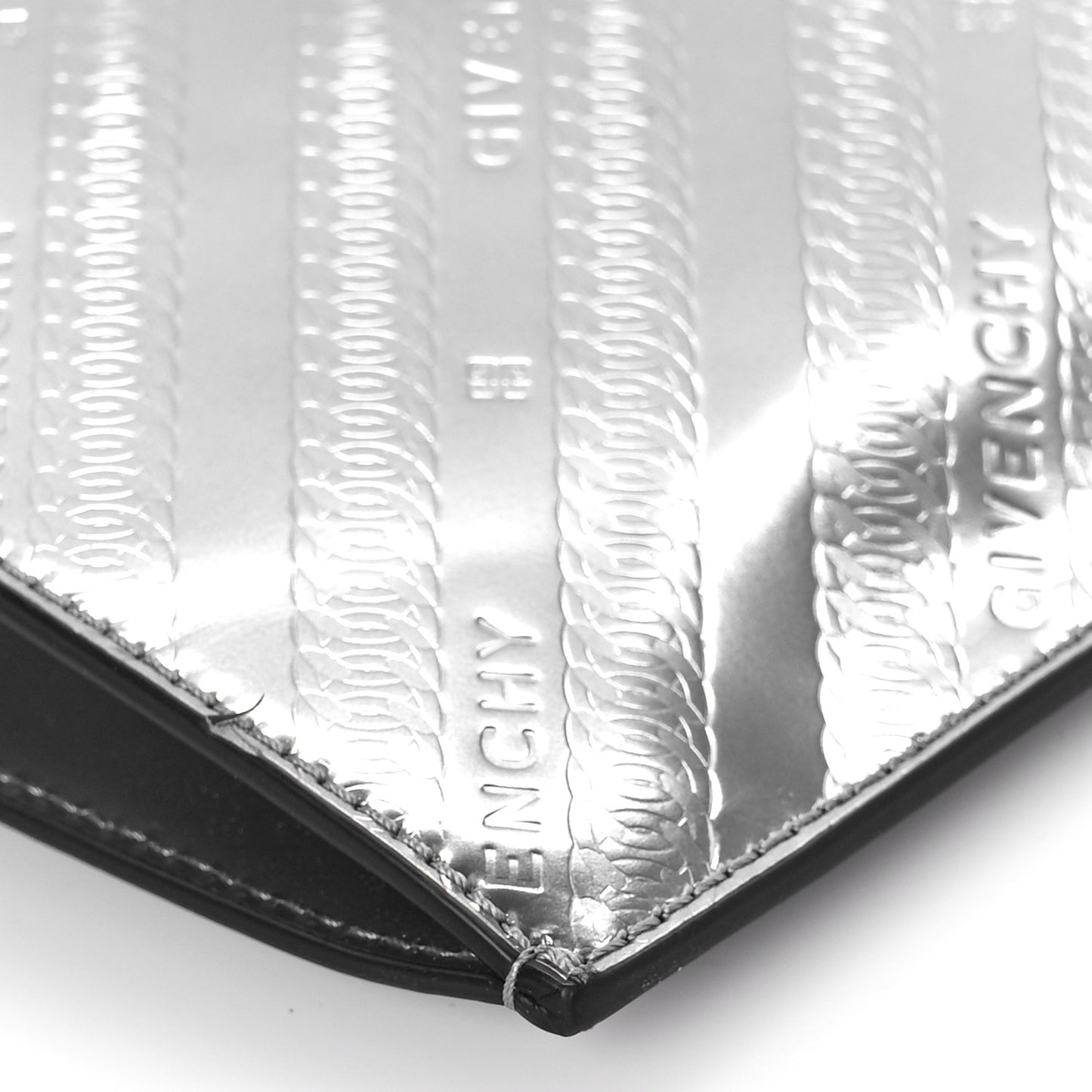 Patent Embossed Antigona Portfolio Pouch Silvery