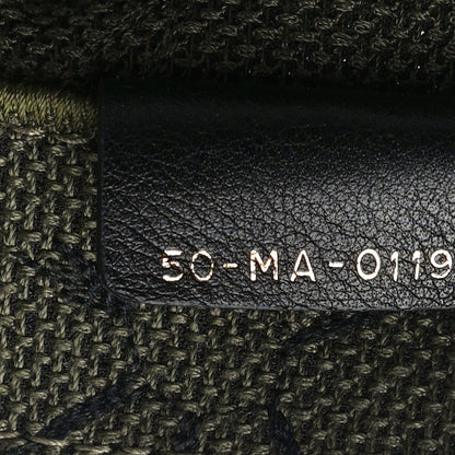 Christian Dior Canvas Embroidered Graffiti Book Tote Vert 9 of 11