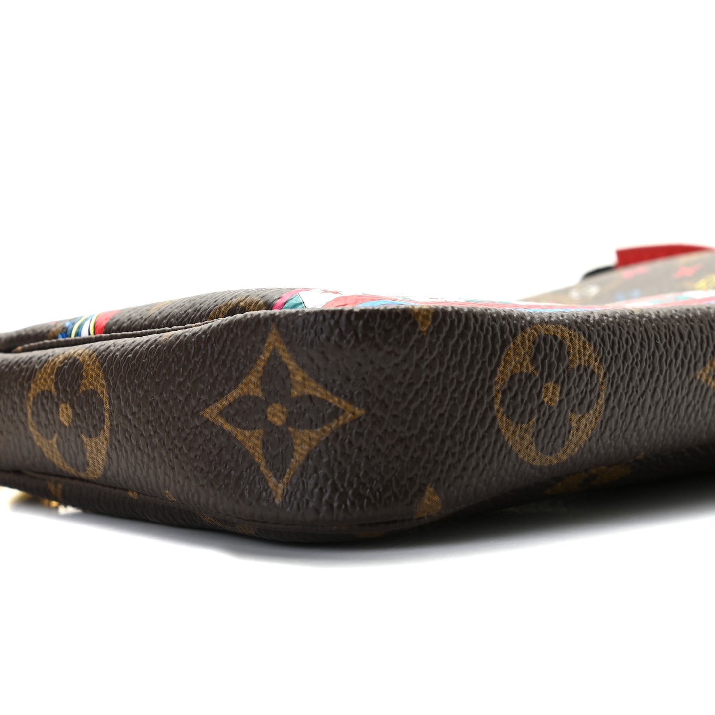 Monogram 2020 Christmas Animation Bumper Cars Mini Pochette Accessories Coquelicot