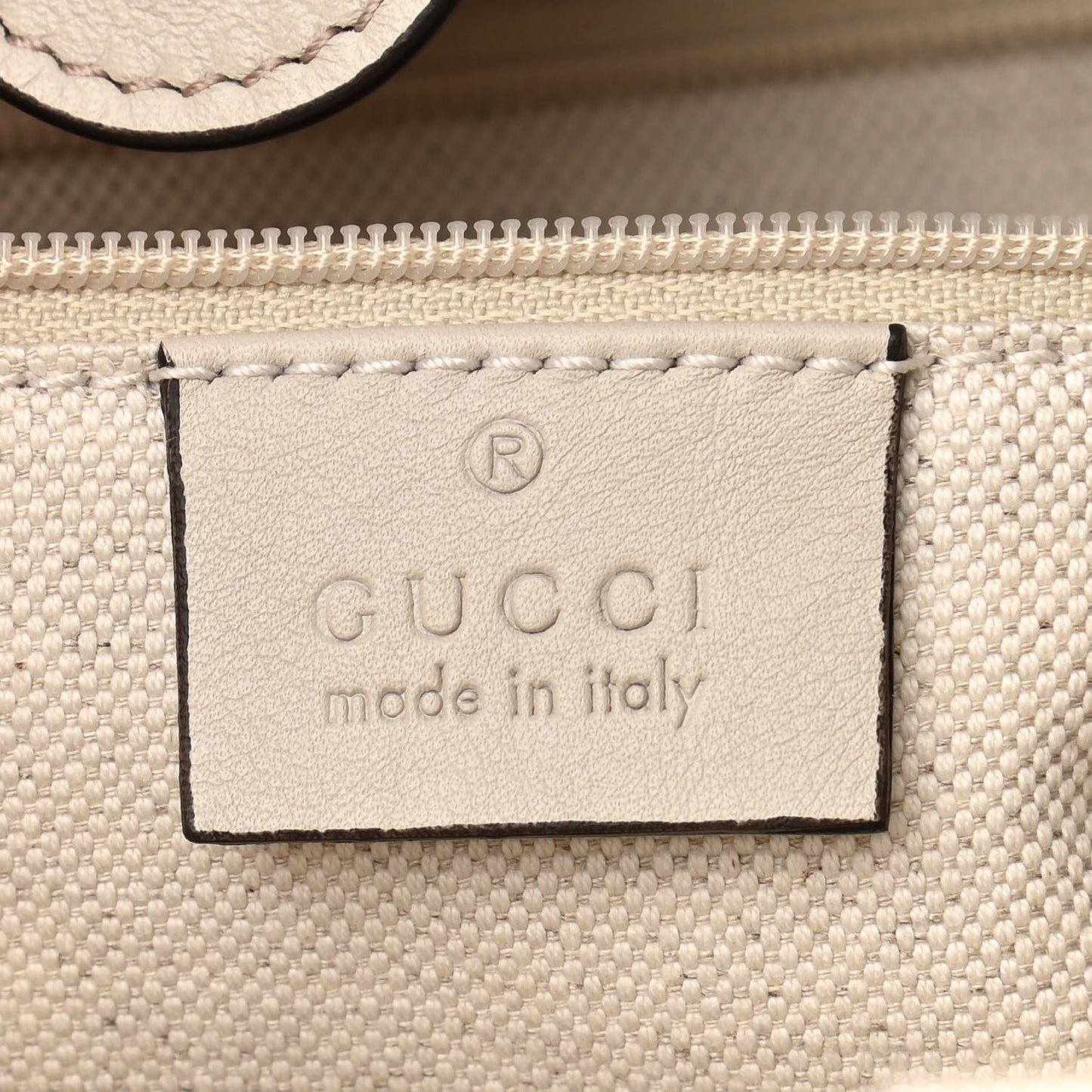 Guccissima Medium Sukey Tote Mystic White