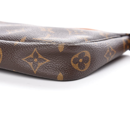 Louis Vuitton Monogram Pochette Accessories 6 of 9