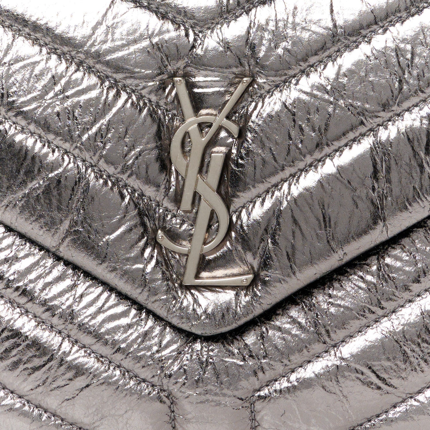Saint Laurent Metallic Calfskin Y Quilted Monogram Small Loulou Chain Satchel Acciaio 8 of 10