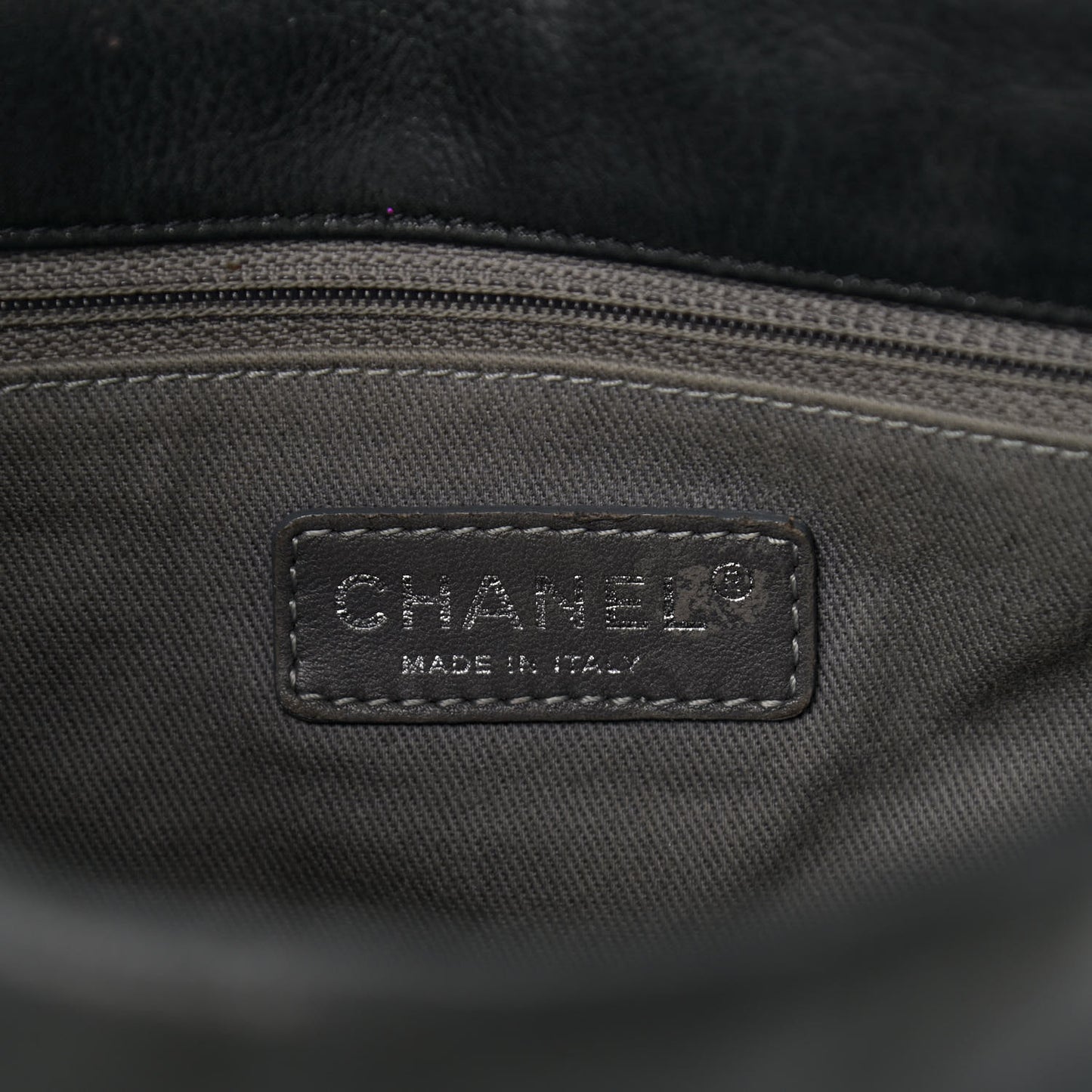 Iridescent Calfskin Glint Accordion Flap Black